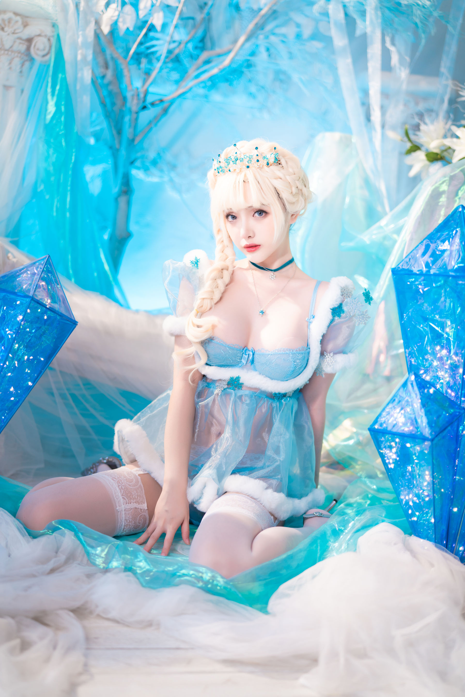 动漫博主雯妹 – 冰雪 Cosplay-第17张