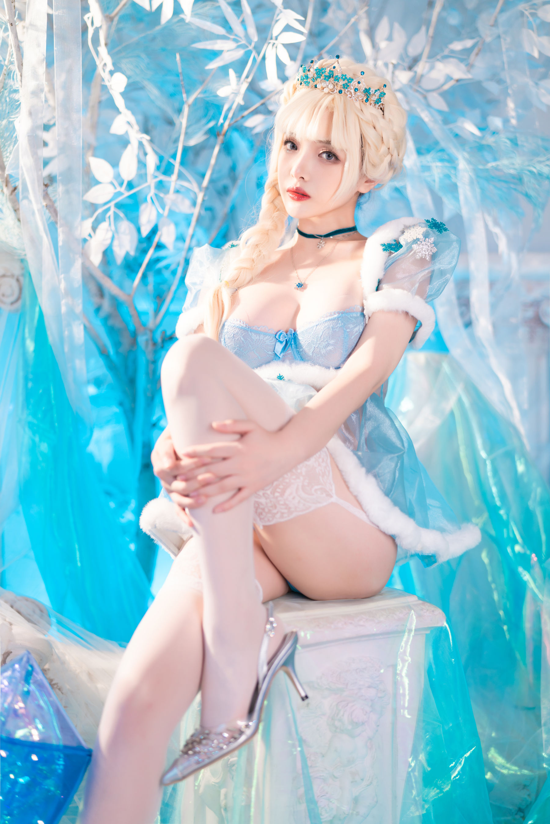 动漫博主雯妹 – 冰雪 Cosplay-第19张