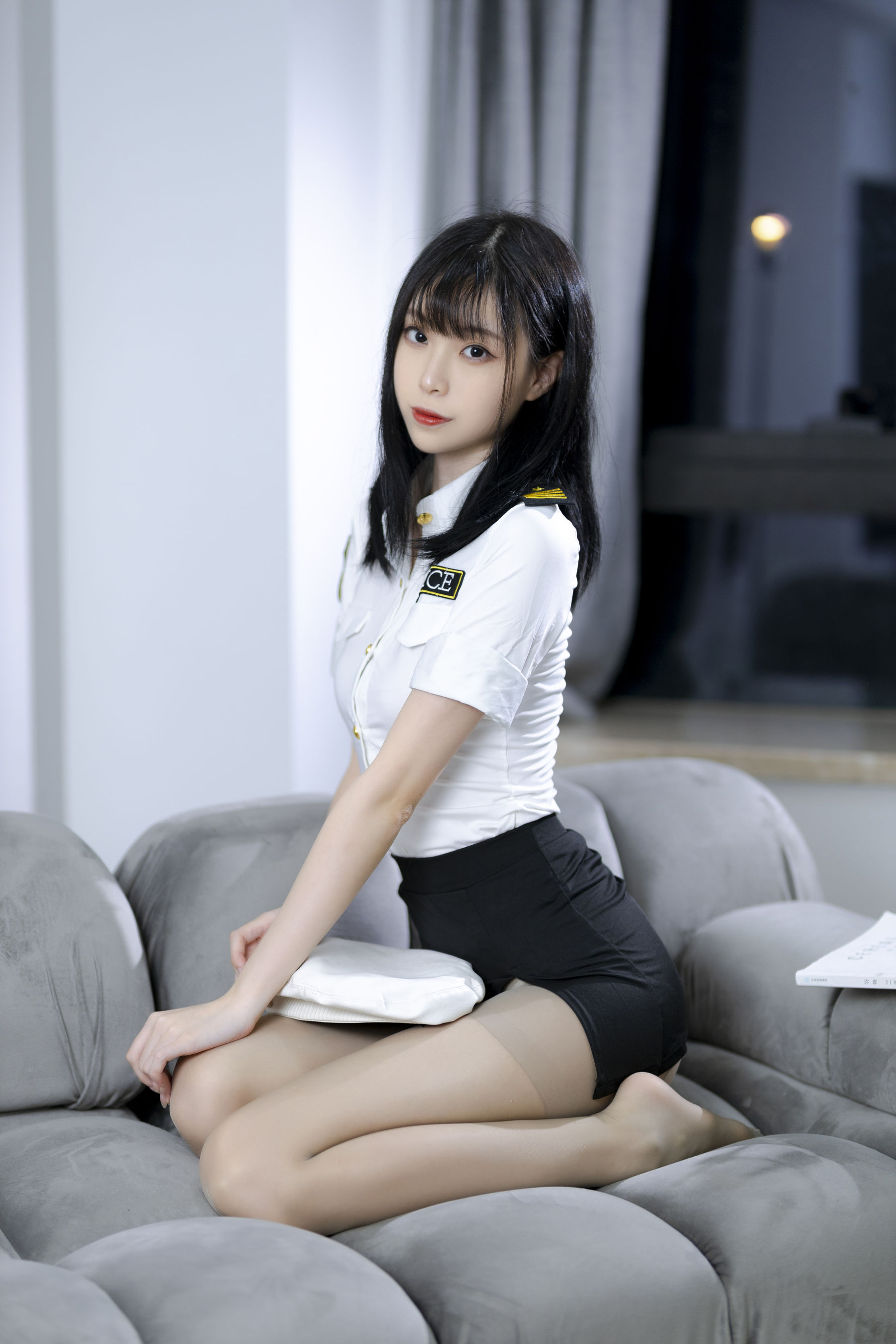 许岚(叁月life) – 灰丝制服 Cosplay-第16张