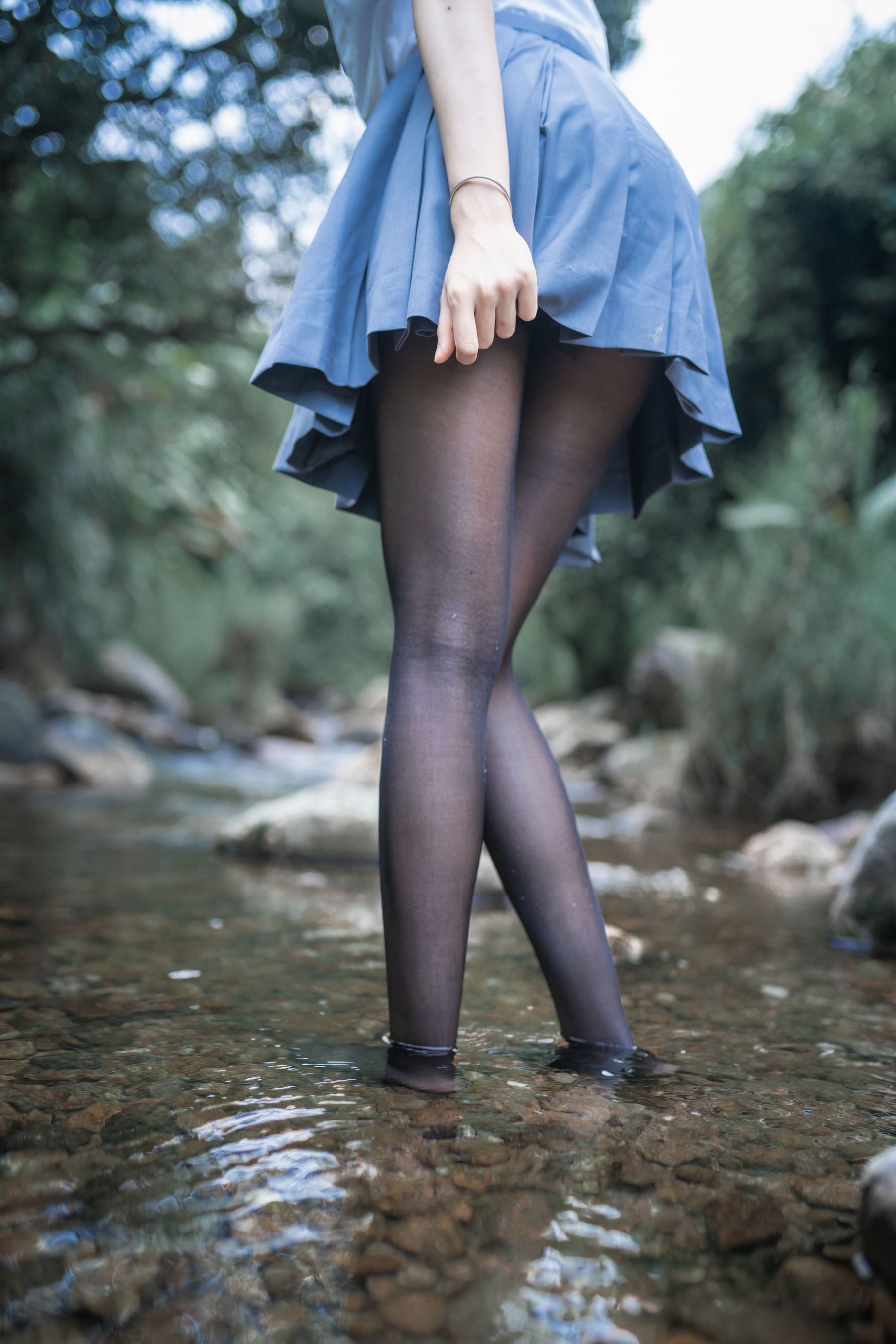 萌系小姐姐木绵绵OwO 水色溪边制服 Cosplay-第1张