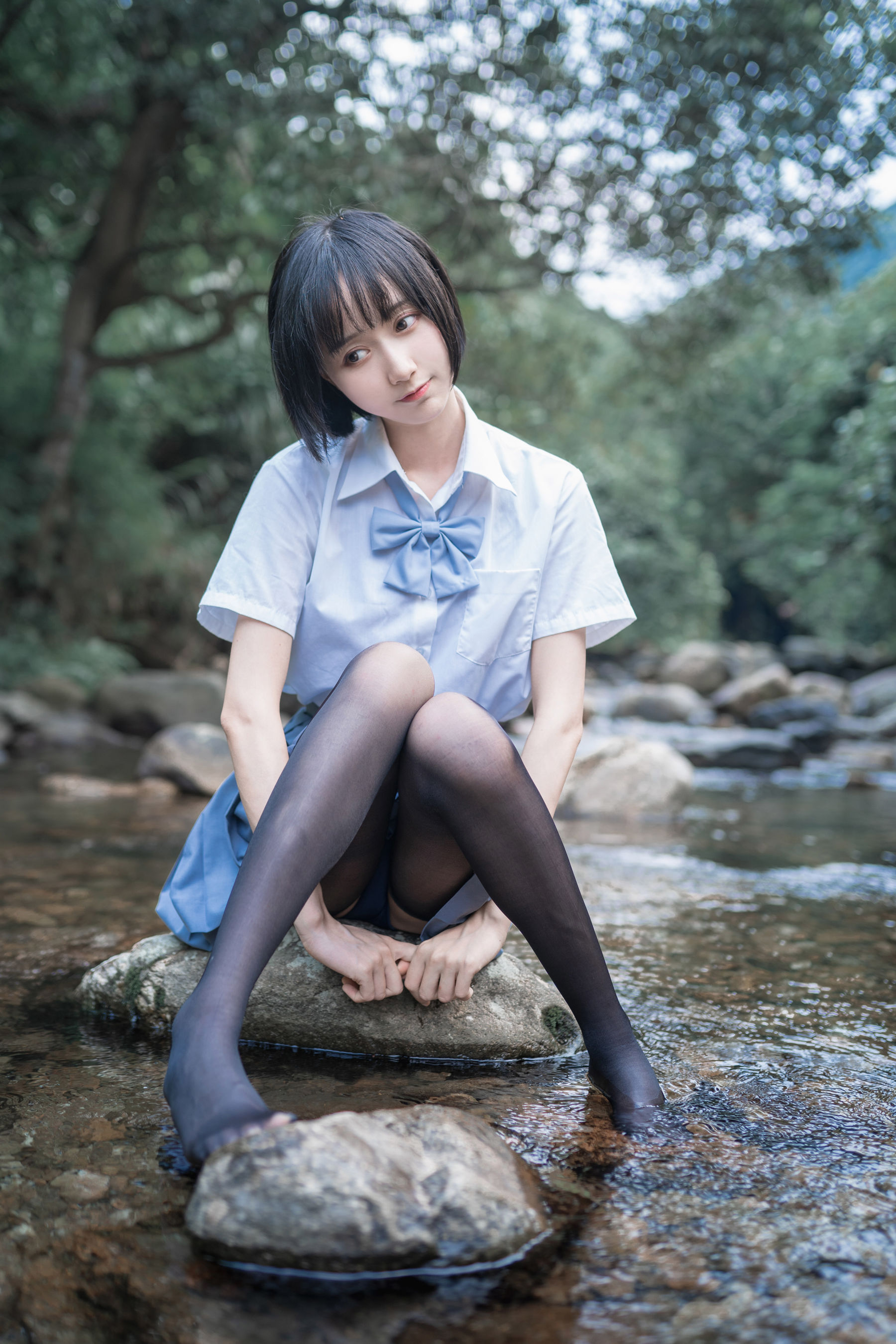 萌系小姐姐木绵绵OwO 水色溪边制服 Cosplay-第5张