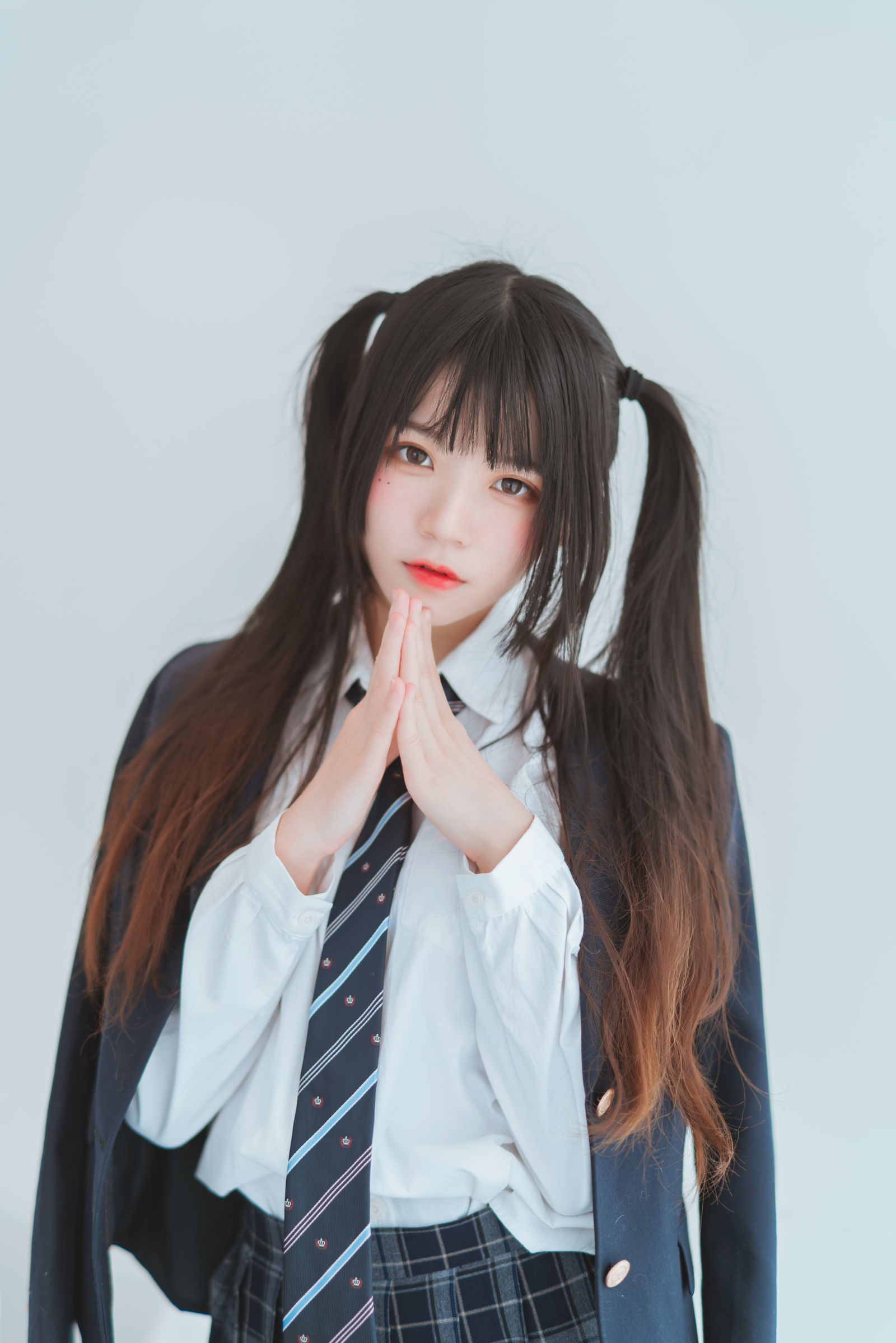 [萝莉COS] 桜桃喵 – 冬季制服丝秀 Cosplay-第45张