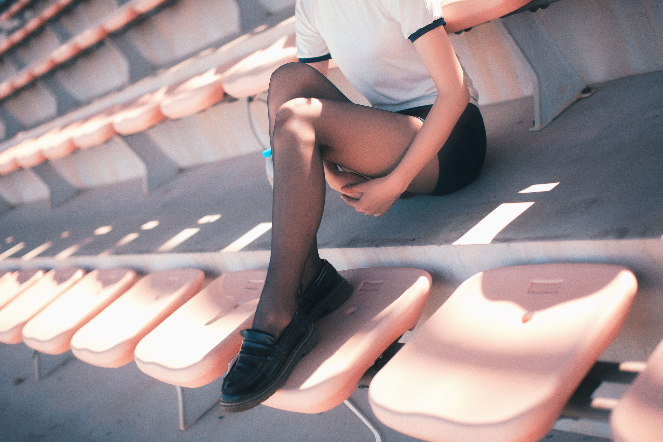 COS萌妹沧霁桔梗 – 黑丝体操服 Cosplay-第2张