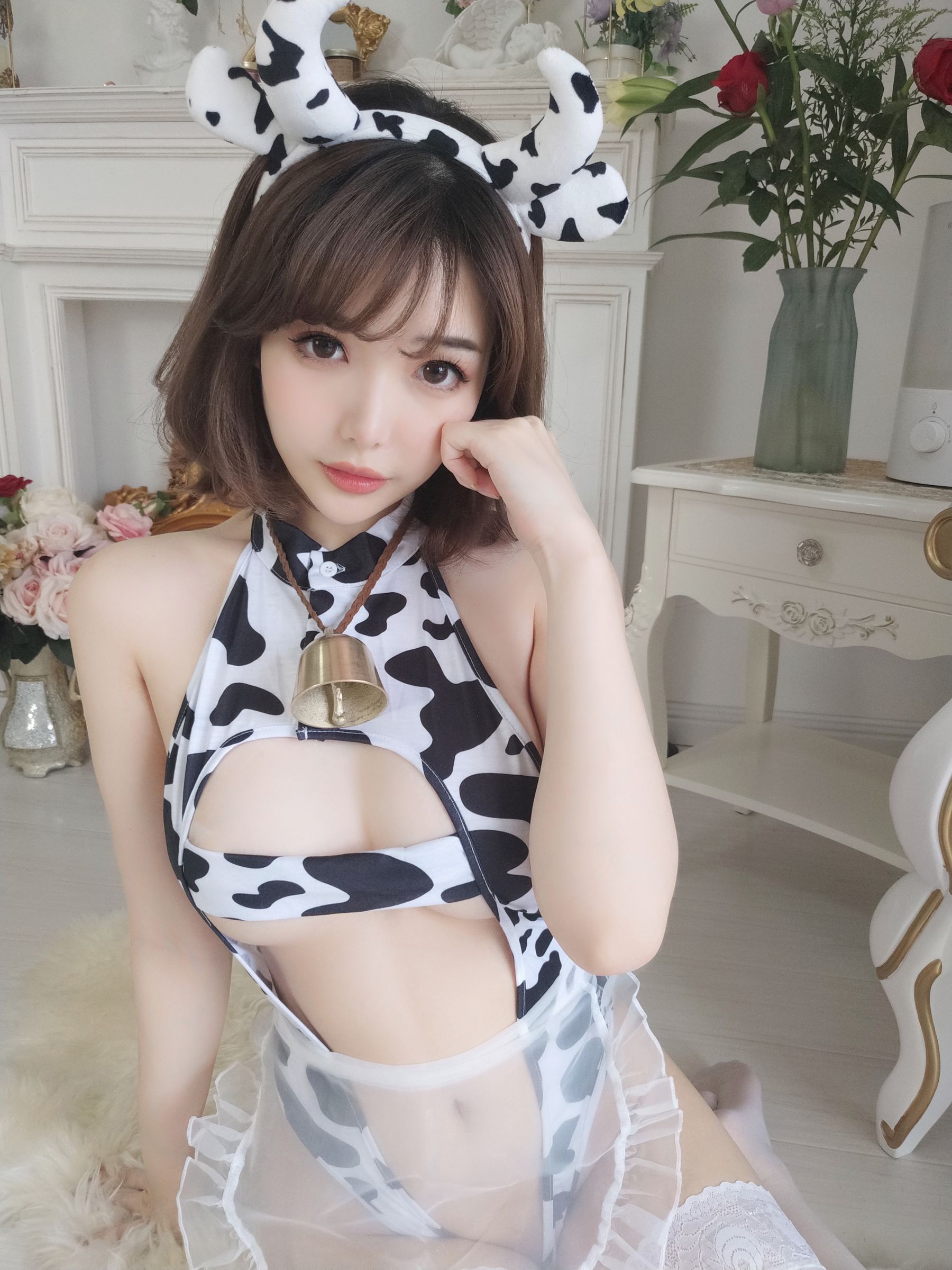 动漫博主雯妹 – 奶牛 Cosplay-第23张