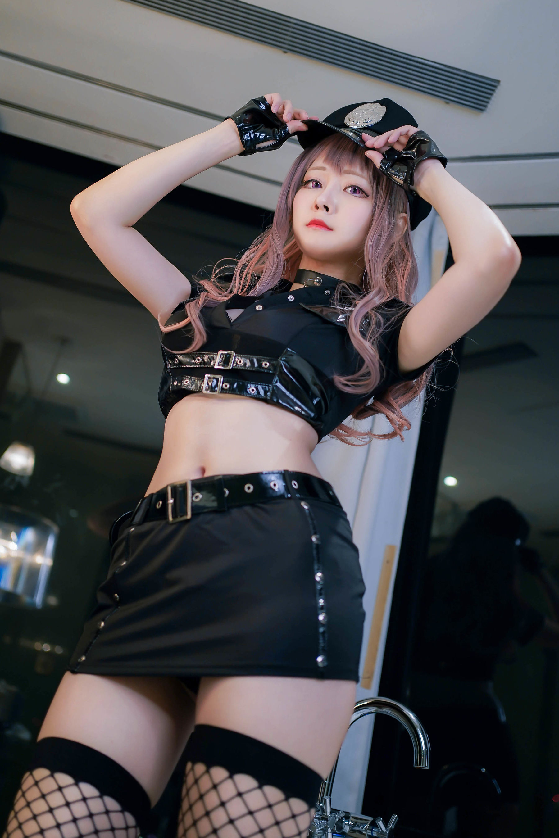 COS妹子Arty亞緹 – 女警网袜 Cosplay-第5张