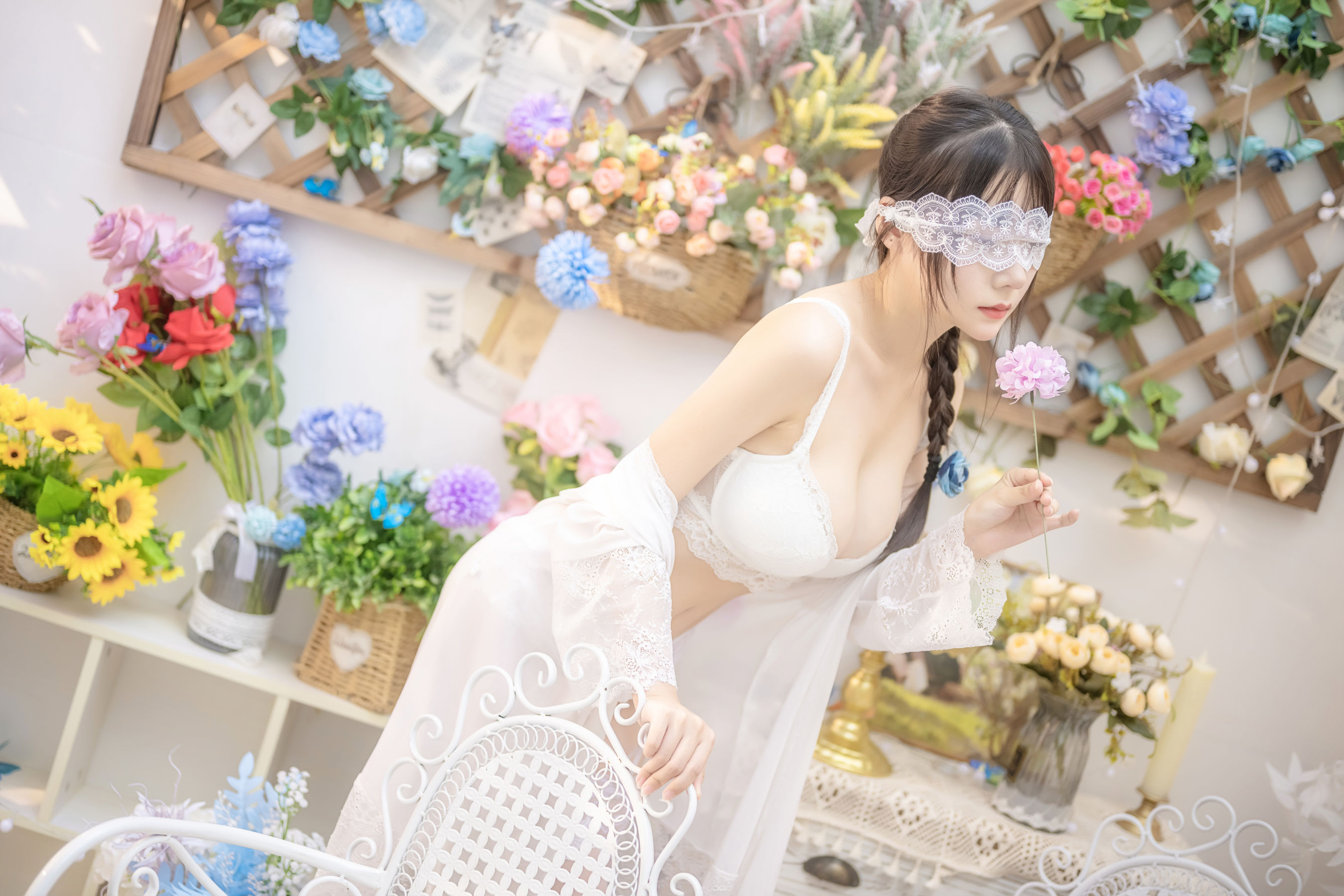 香草喵露露 – 白色玫瑰 Cosplay-第1张