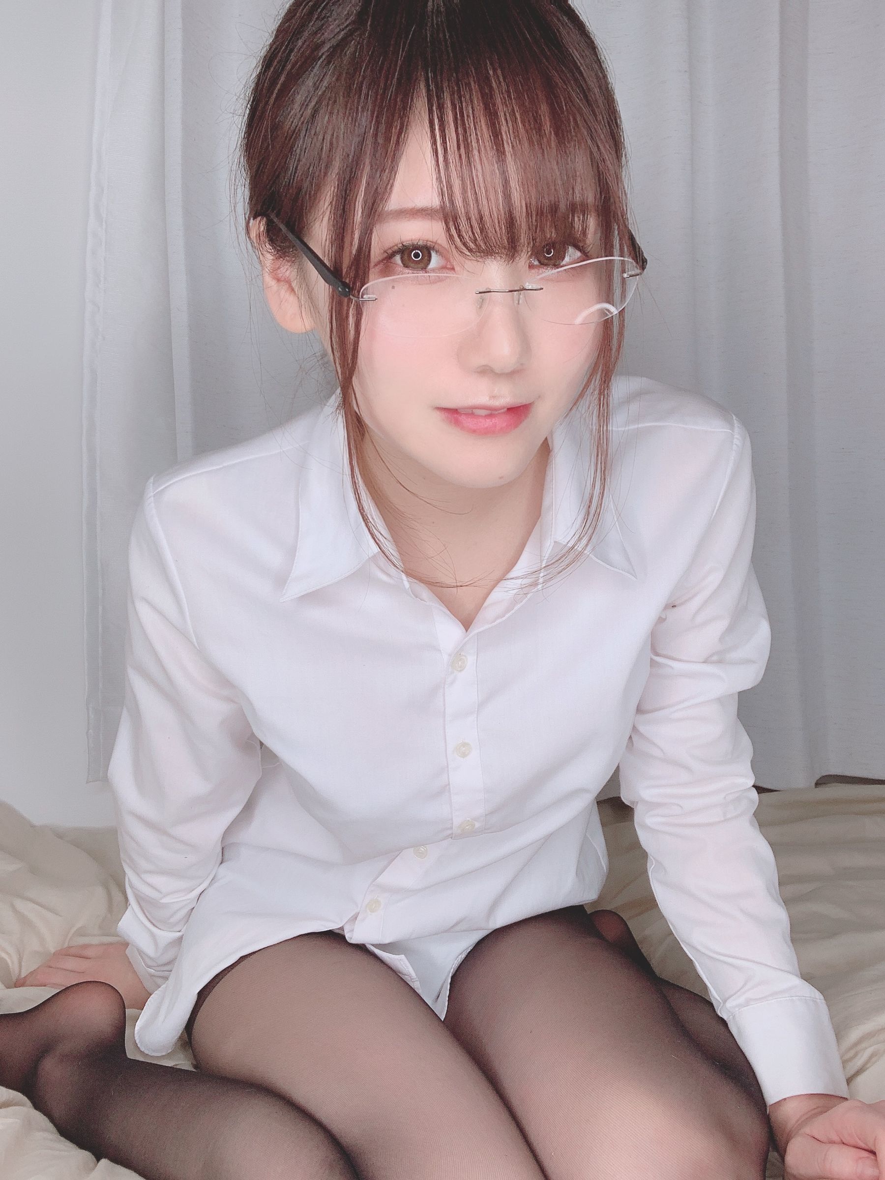 日本甜美COSERけんけん[fantia] 2020.05 ストッキング(破いたver.) Cosplay-第5张