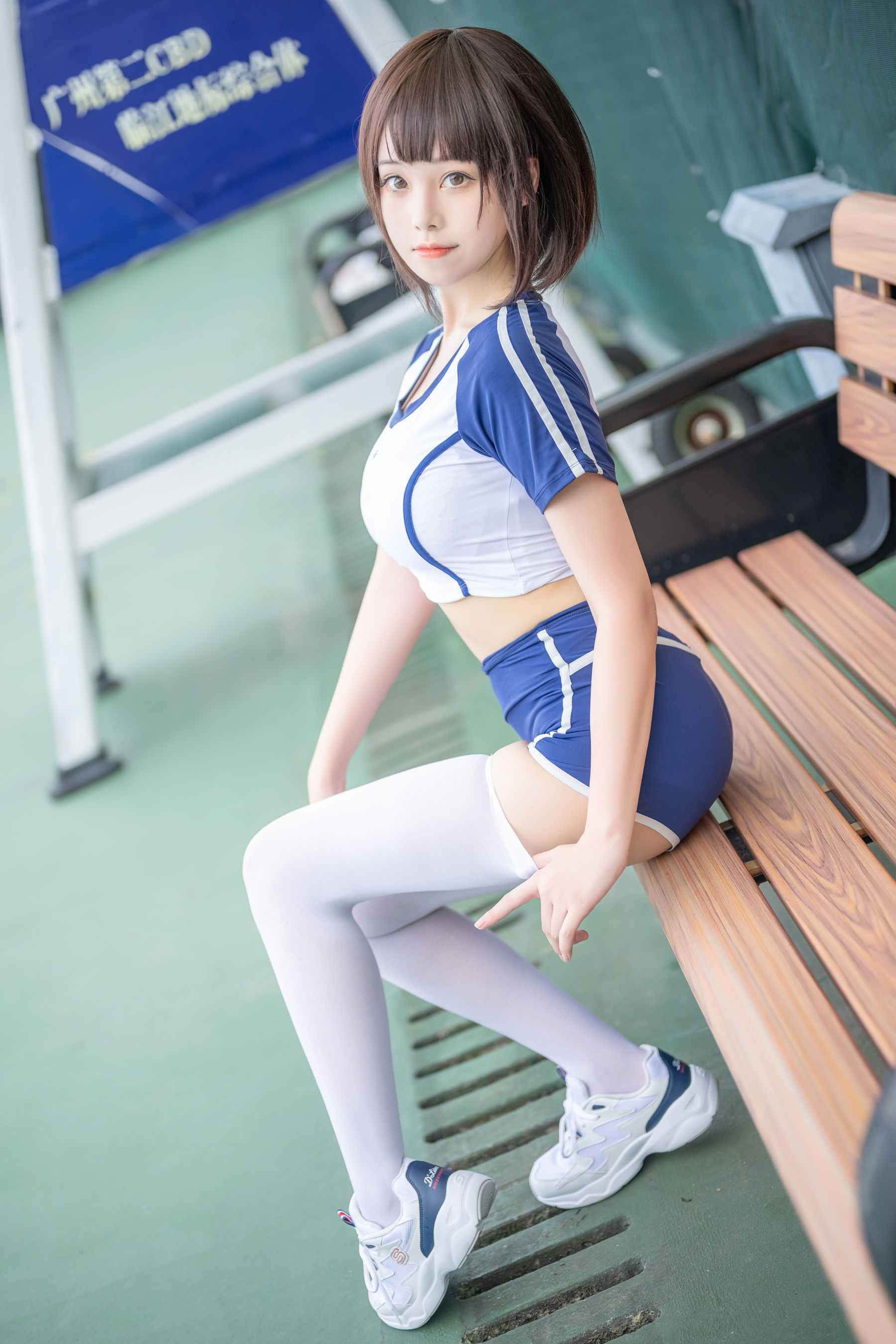萌系小姐姐蜜汁猫裘 – 体操服 Cosplay-第4张