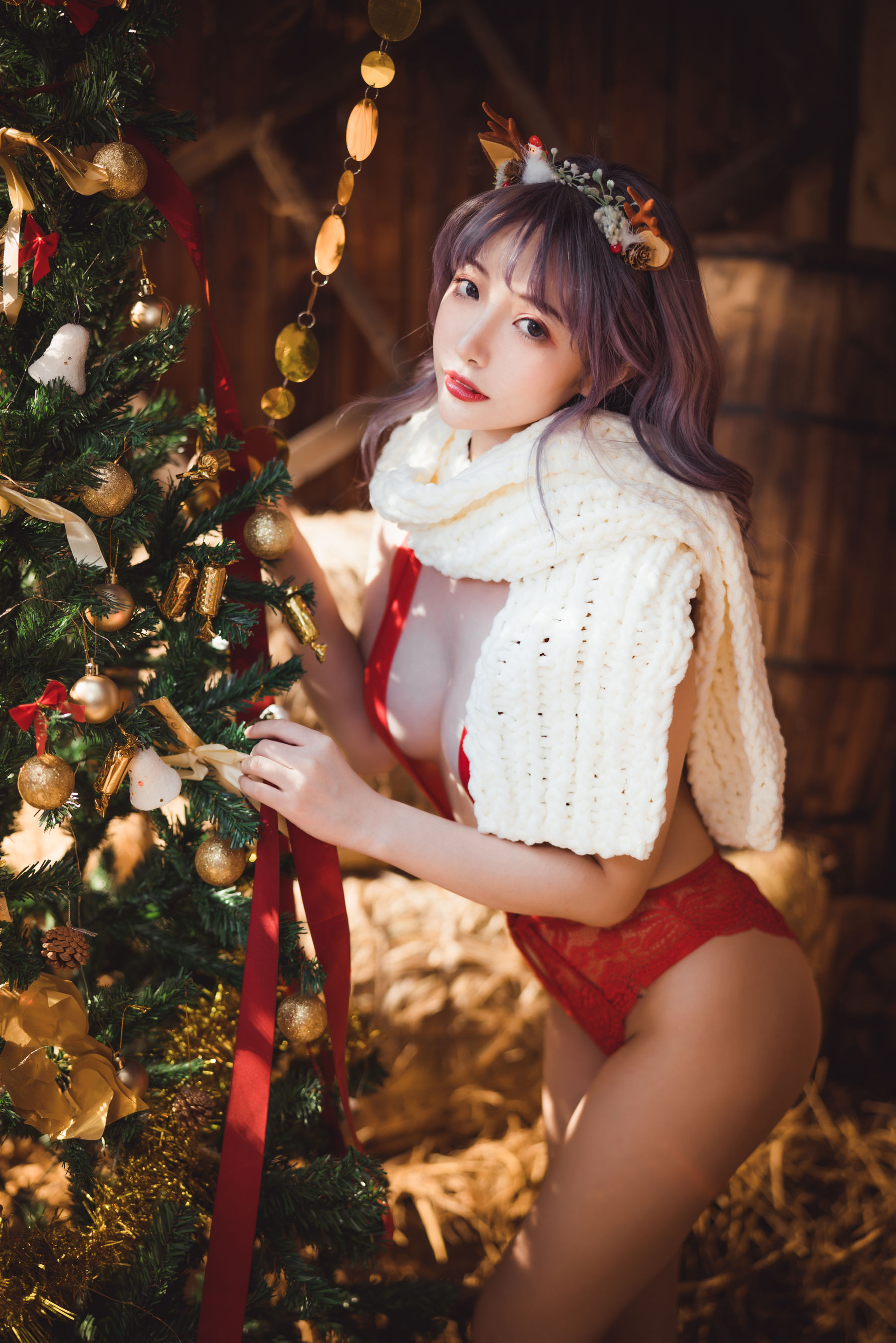 动漫博主雯妹 – 2020圣诞 Cosplay-第3张