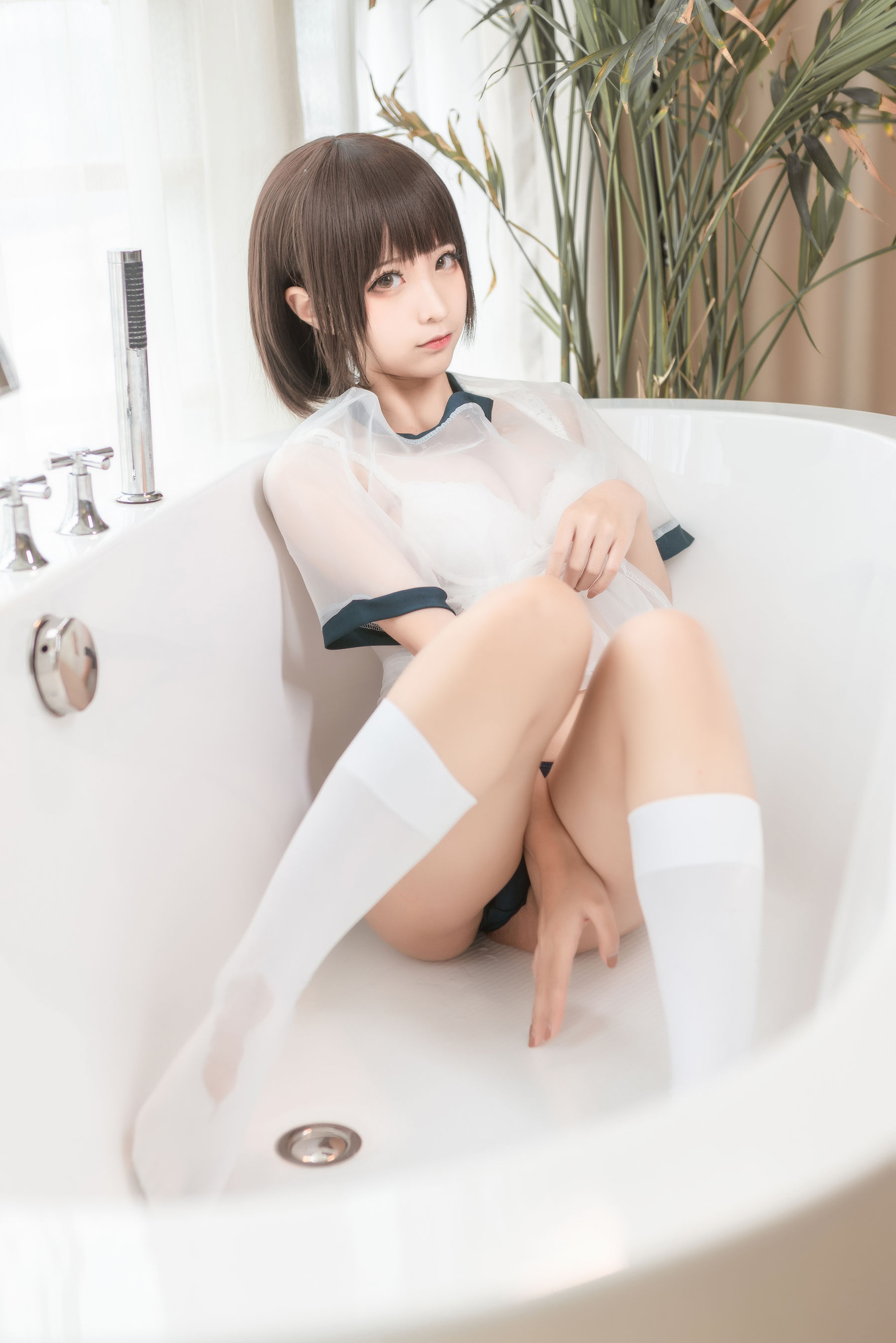[Cosplay写真] 动漫博主蠢沫沫 – 透明体操服 Cosplay-第1张