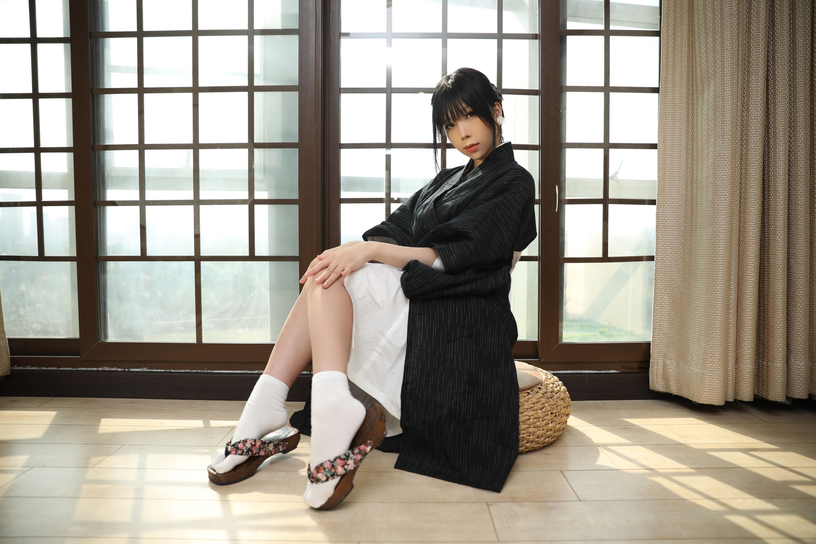 二次元巨乳美女鹿野希 – 未亡人 Cosplay-第6张