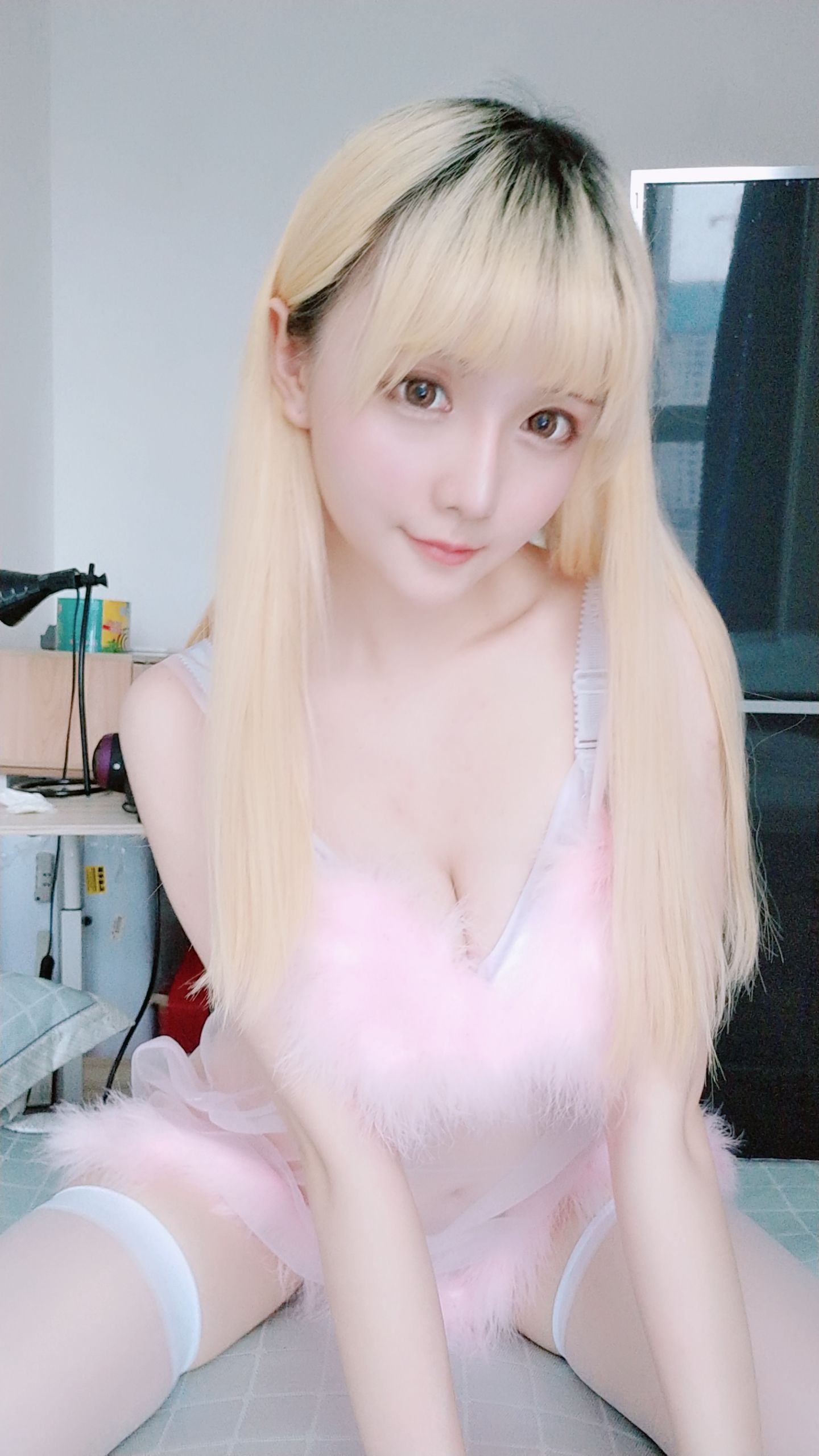 Coser小姐姐星之迟迟 粉红睡衣 Cosplay-第6张