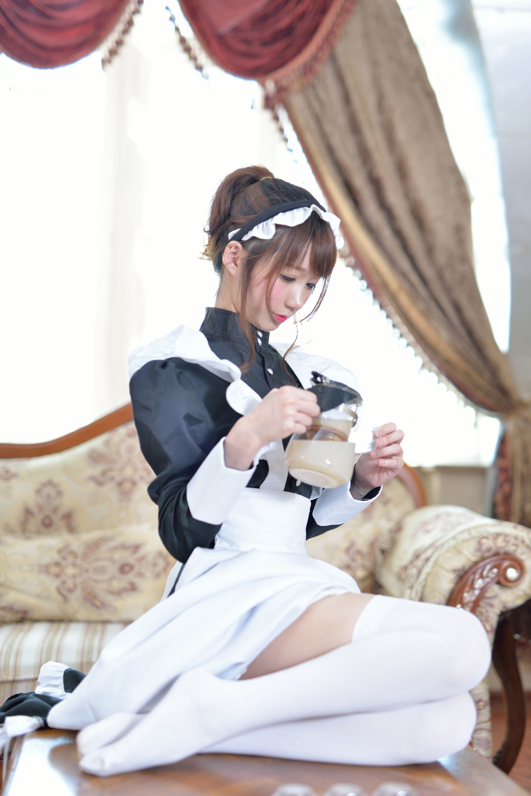 [萝莉COS] NAGISA魔物喵 VOL.07 女仆小姐 Cosplay-第4张