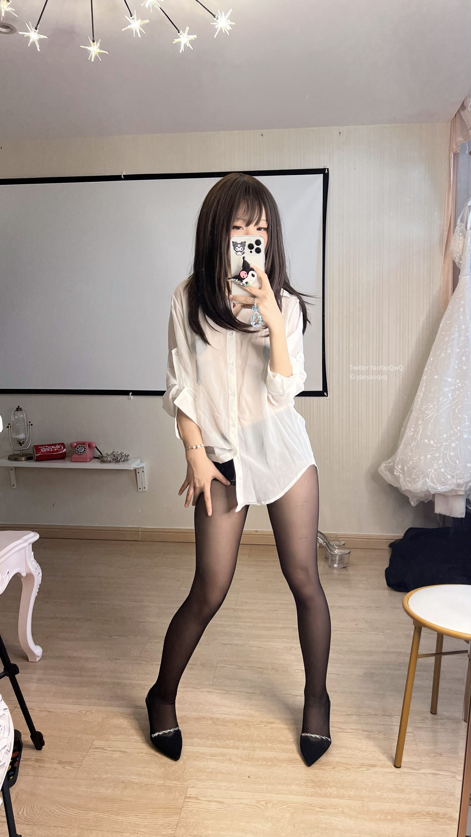 萌妹子Coser摇摇乐yoyo – 白衫黑丝 Cosplay-第39张