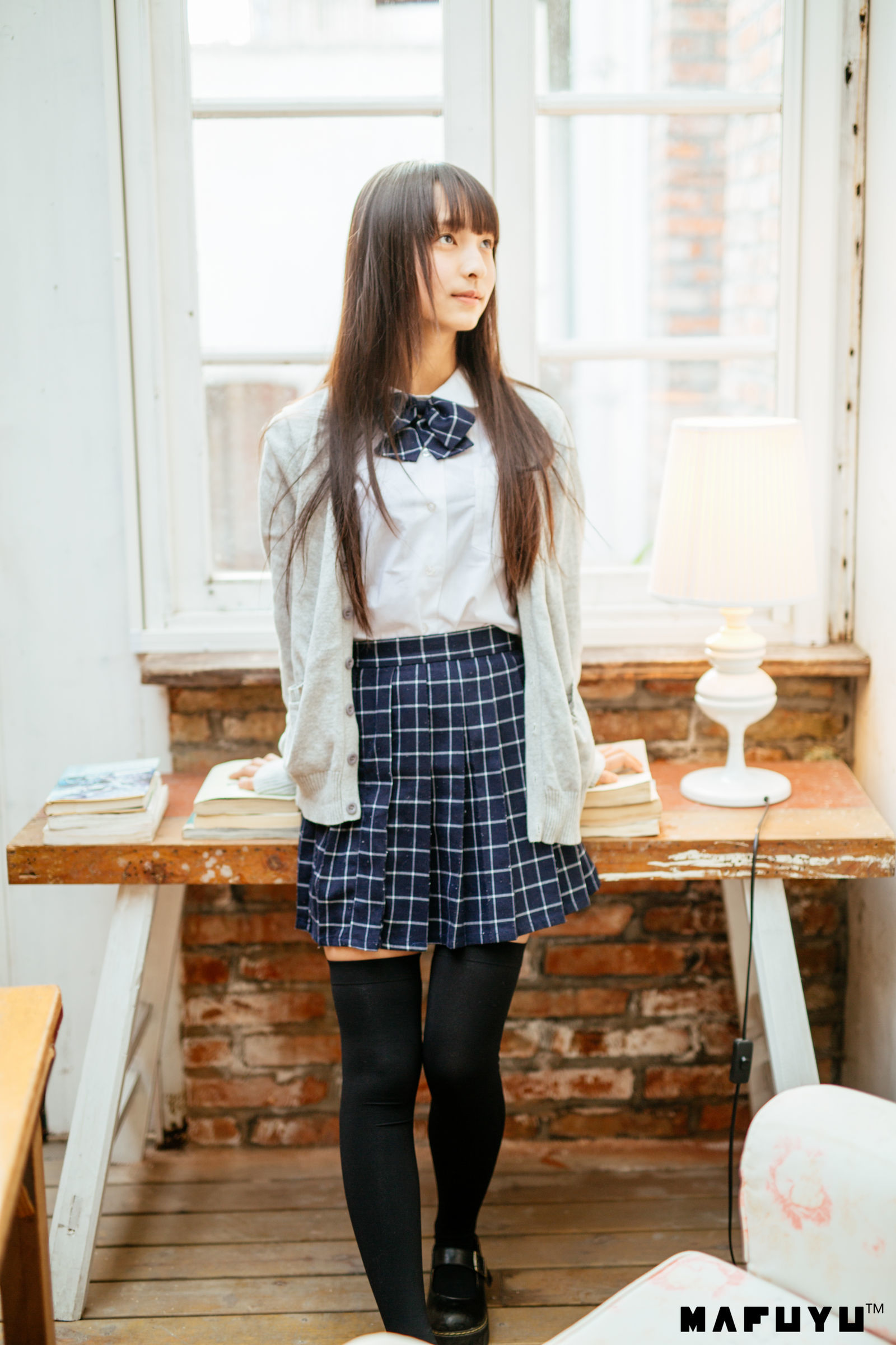 [萝莉COS] 神楽板真冬 JK学生系列套图 Cosplay-第4张