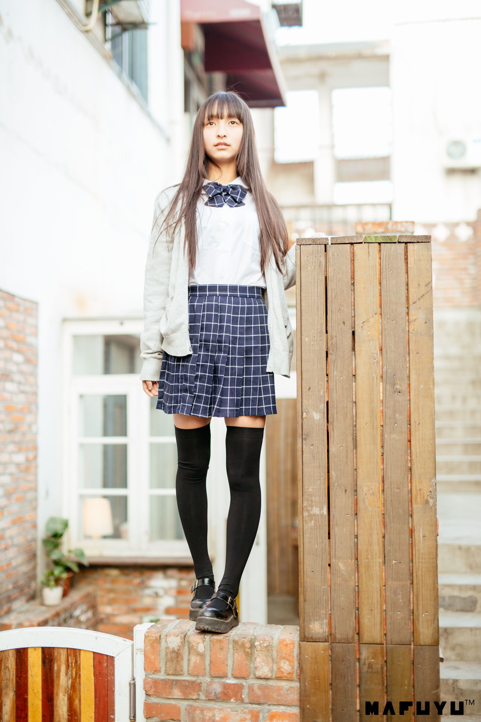[萝莉COS] 神楽板真冬 JK学生系列套图 Cosplay-第18张