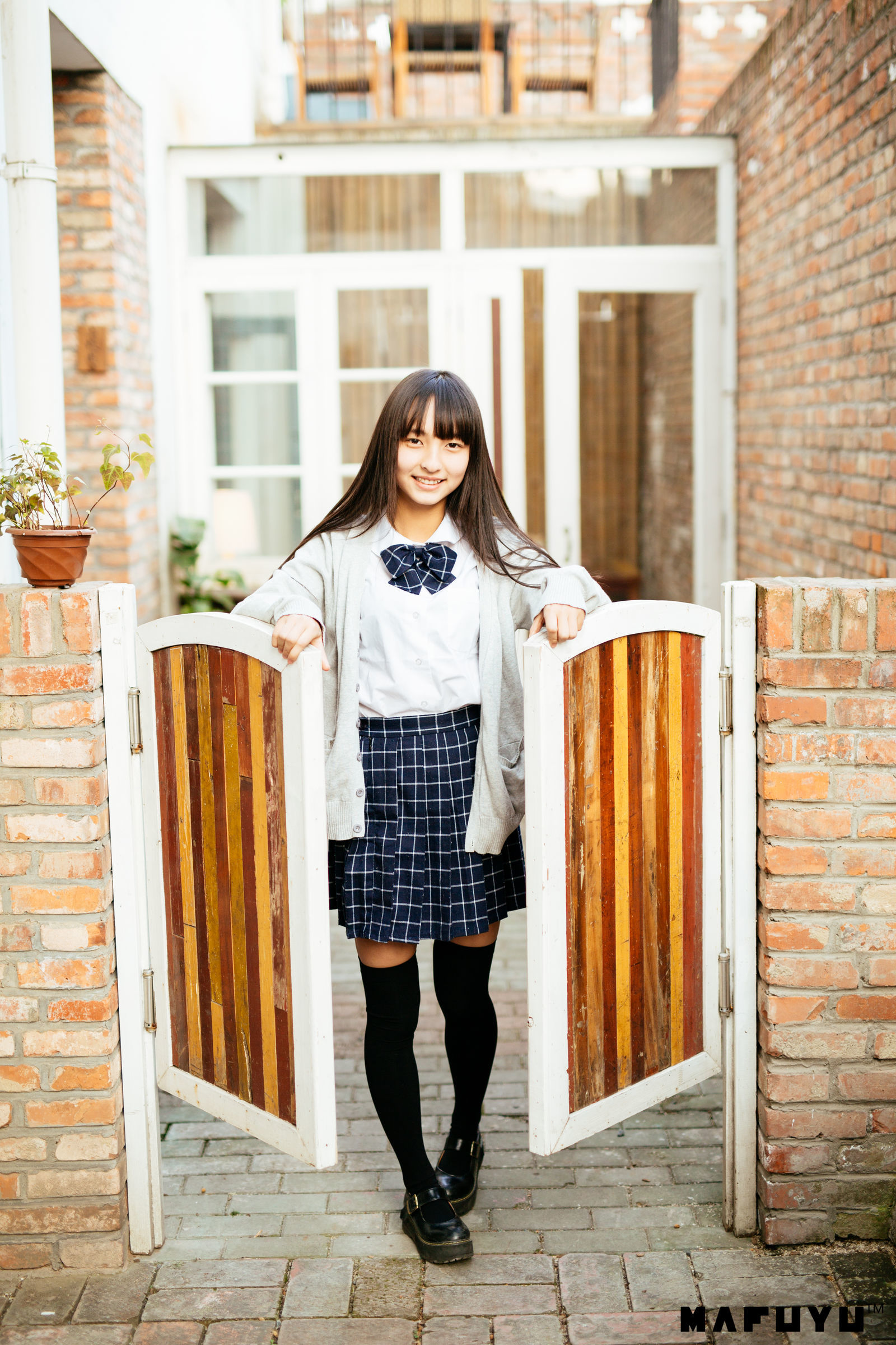 [萝莉COS] 神楽板真冬 JK学生系列套图 Cosplay-第29张