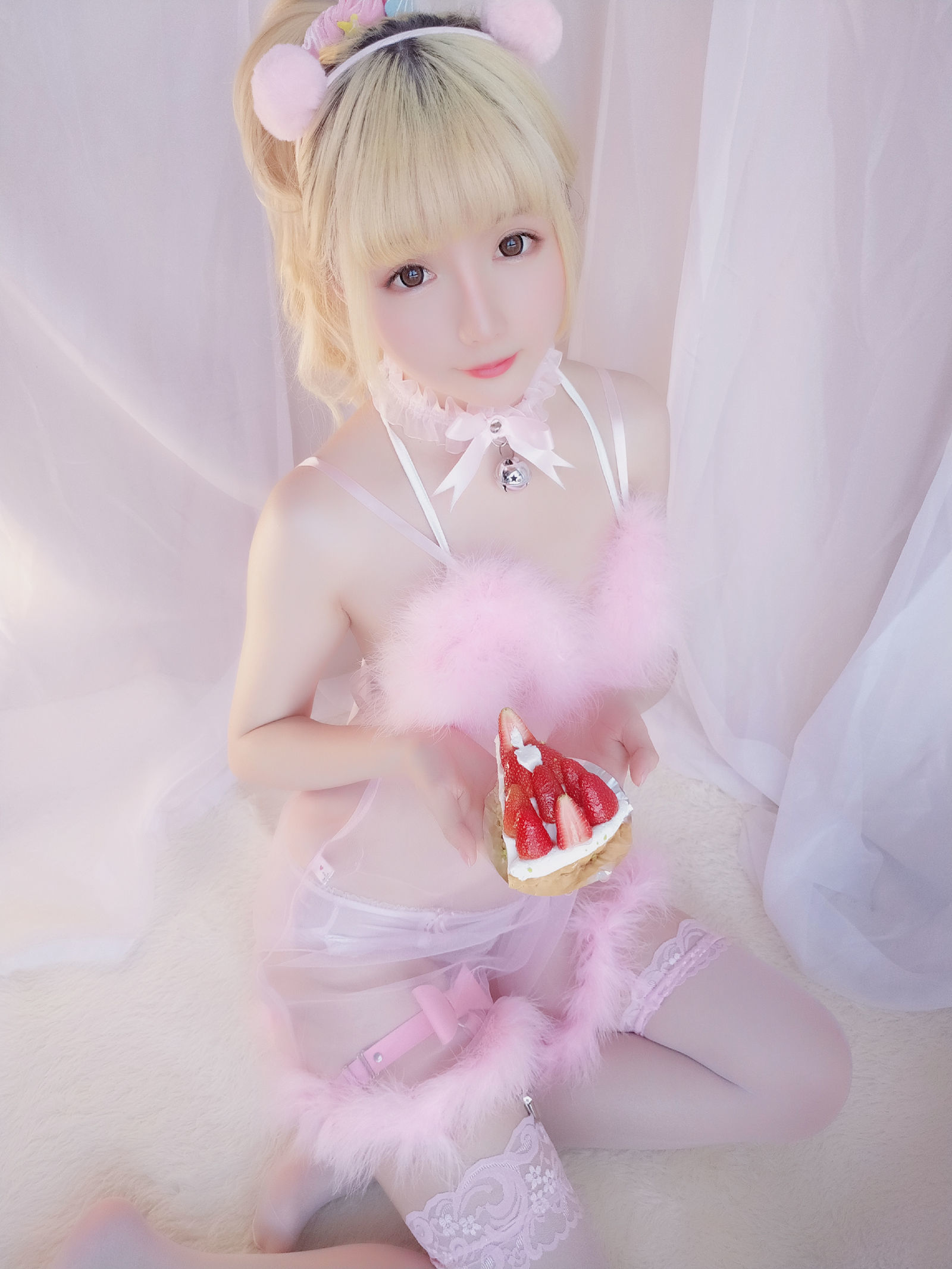 [萝莉COS] 星之迟迟 VOL.09 草莓睡衣包 Cosplay-第12张