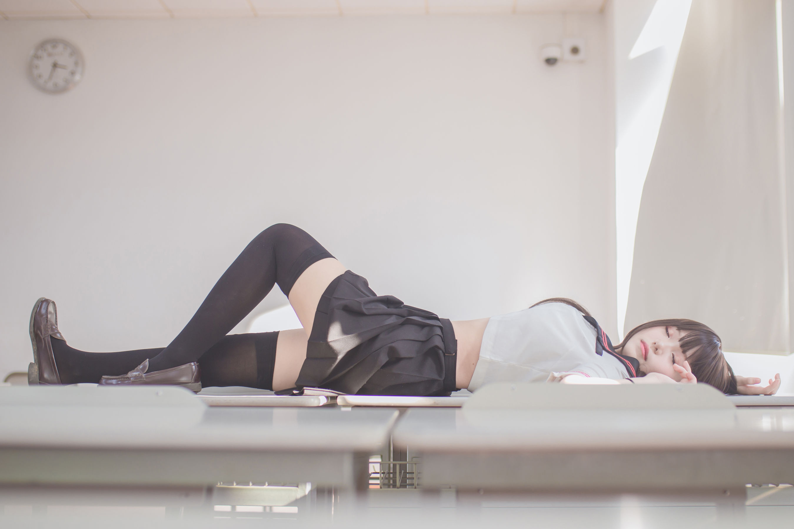 [萝莉COS] Yoko宅夏《黑丝JK》 Cosplay-第37张