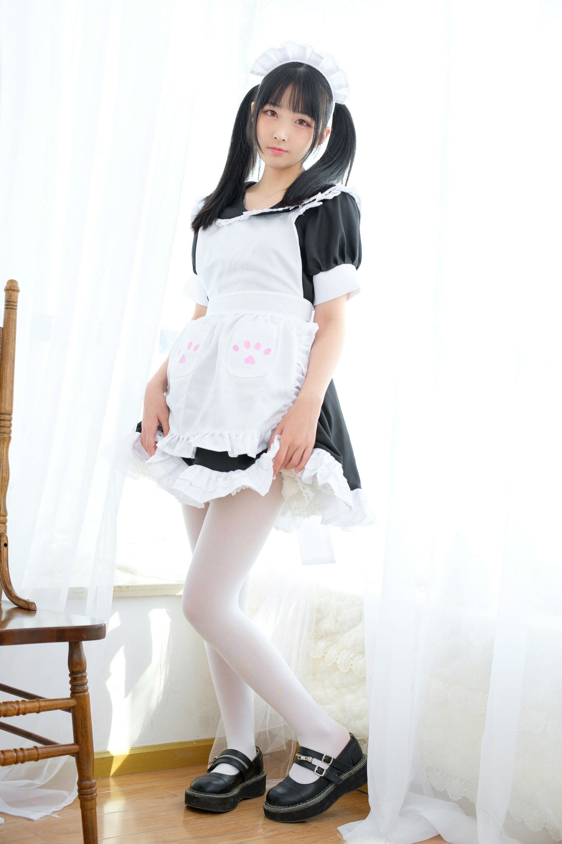 我才不是neko – 白丝女仆 Cosplay-第1张