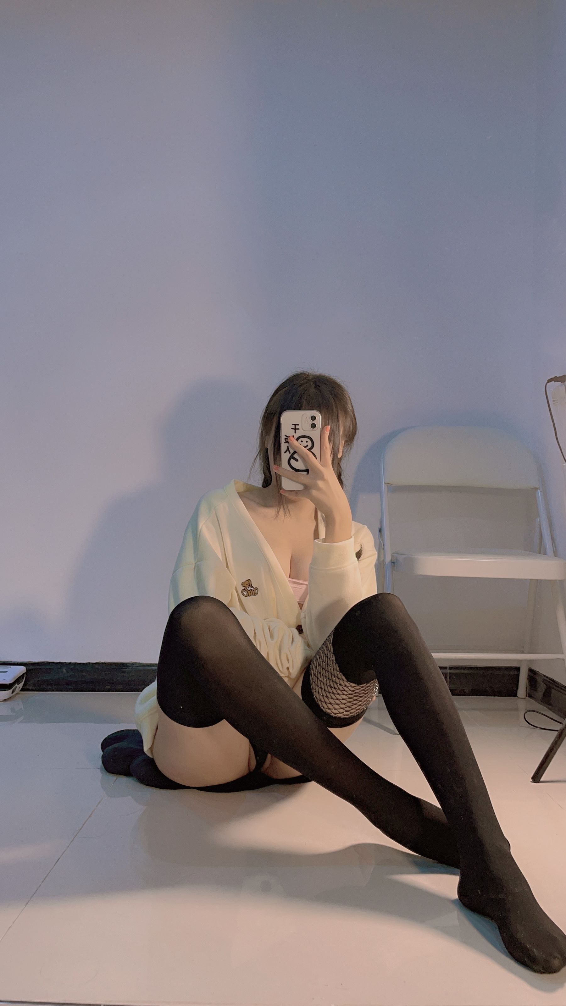 宁酱 – 黑丝女仆 Cosplay-第2张