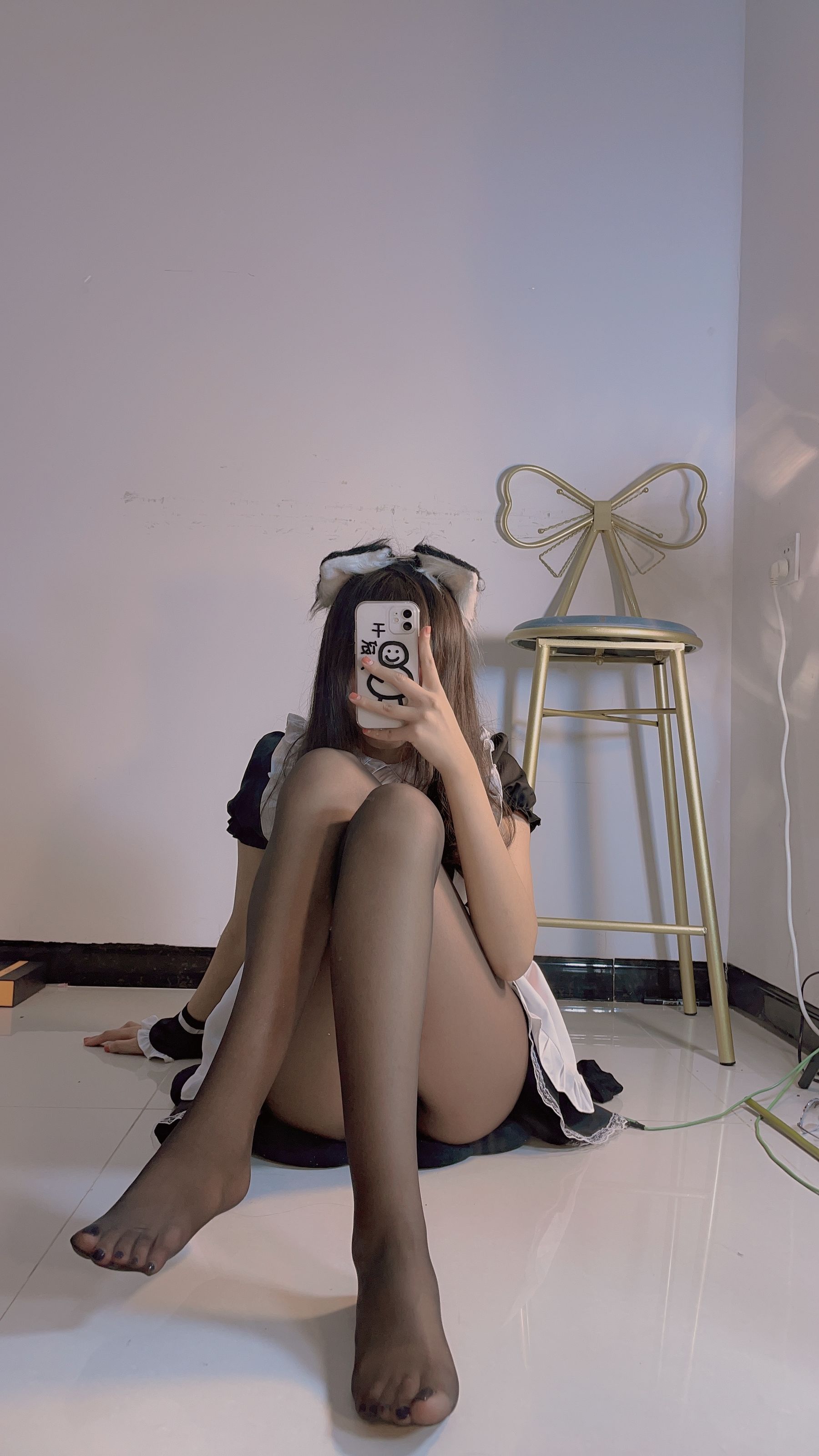 宁酱 – 黑丝女仆 Cosplay-第4张