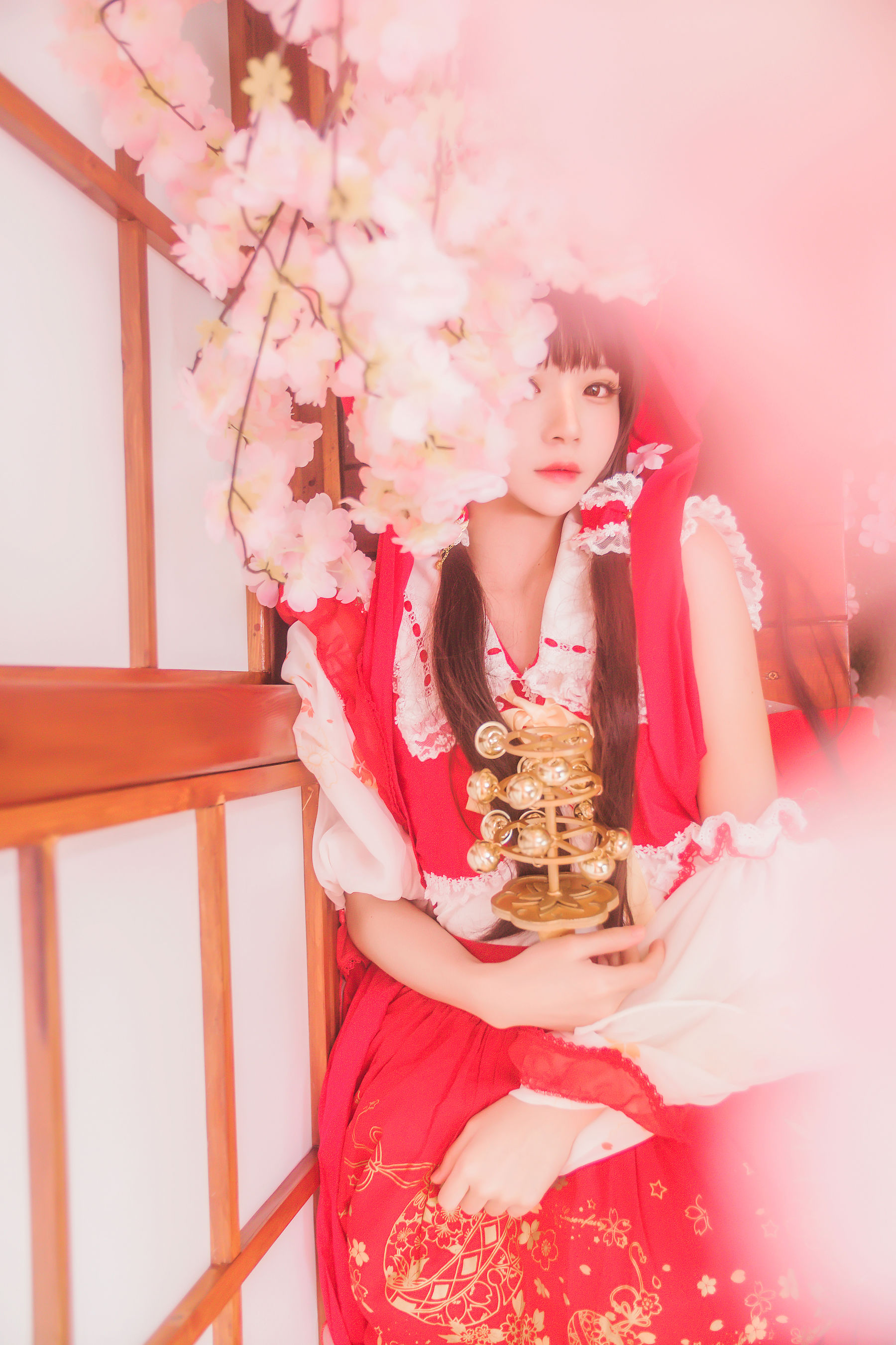 [萝莉COS] 疯猫ss《灵梦》 Cosplay-第4张