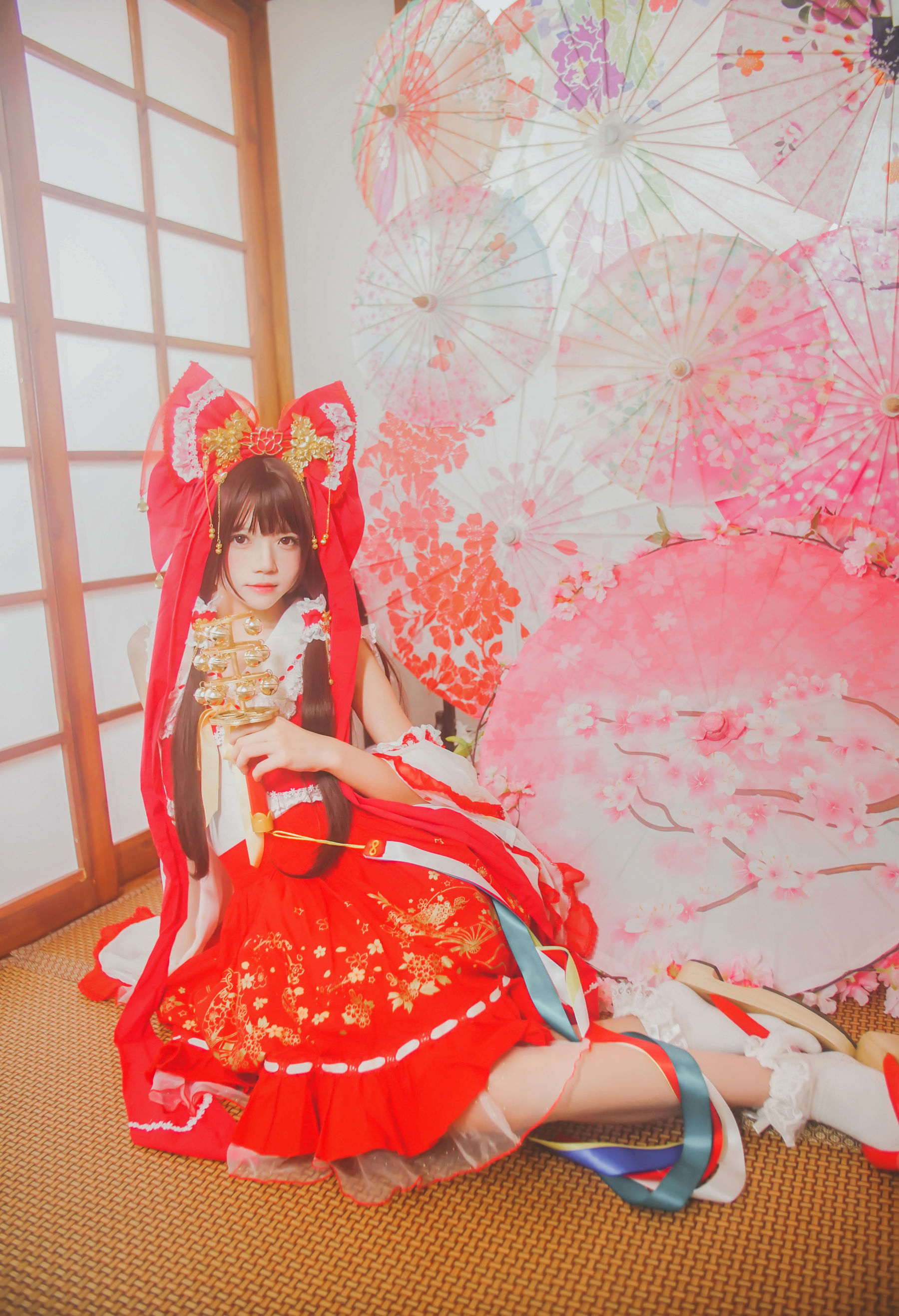[萝莉COS] 疯猫ss《灵梦》 Cosplay-第8张