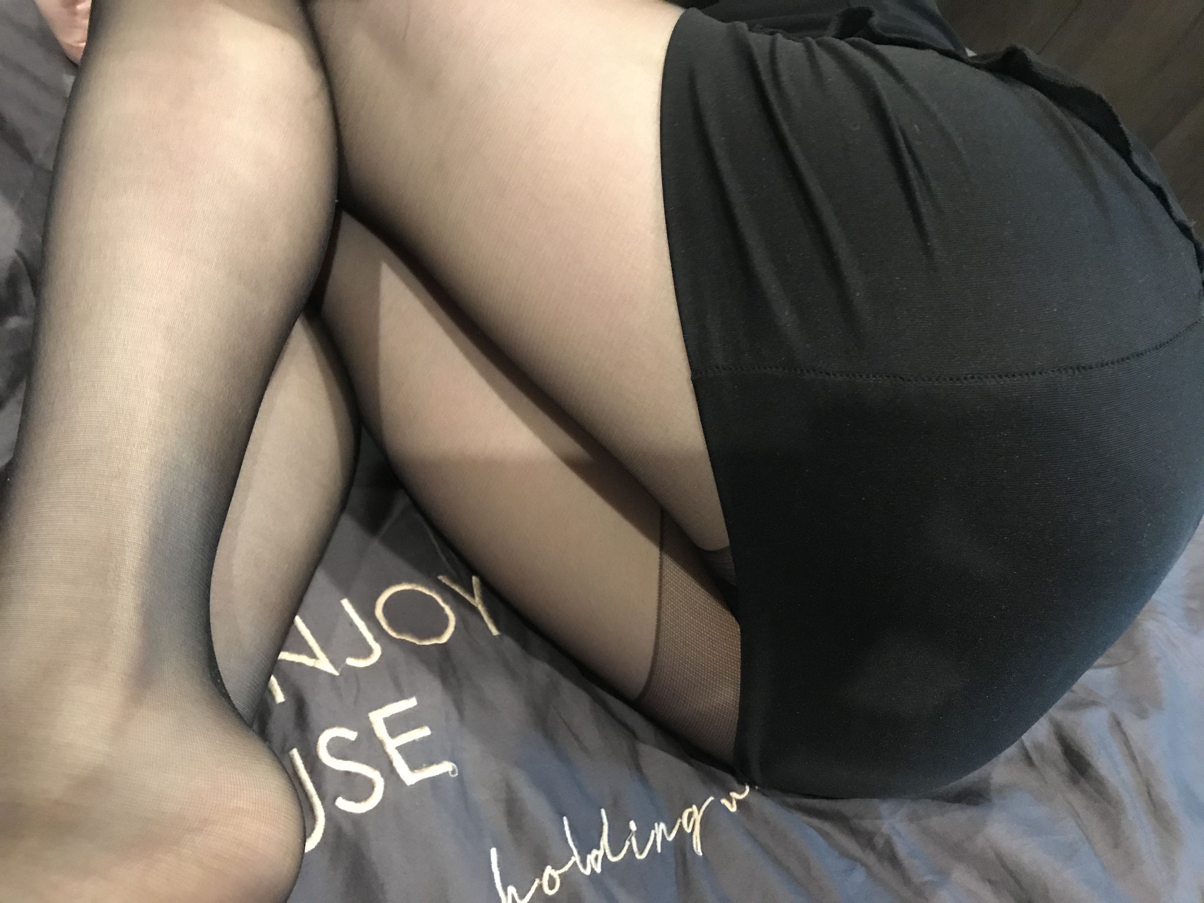 丝足博主麋鹿_Monroe 2020.03.02 皮裙肉丝 Cosplay-第9张