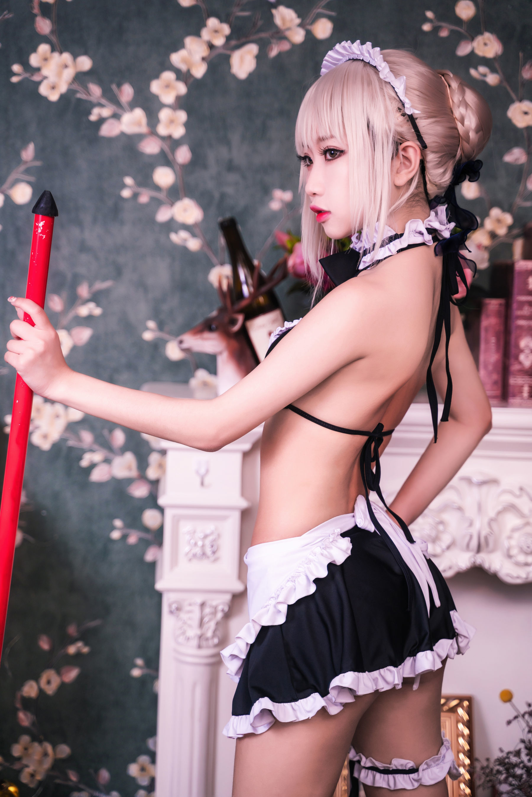[萝莉COS] 鬼畜瑶 – 黑丝女仆 Cosplay-第12张