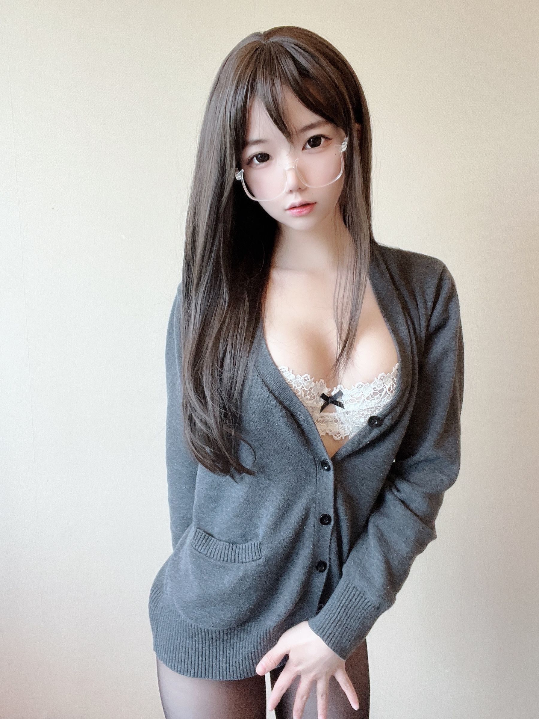 莉犬酱 – 黑丝白蕾丝 Cosplay-第51张