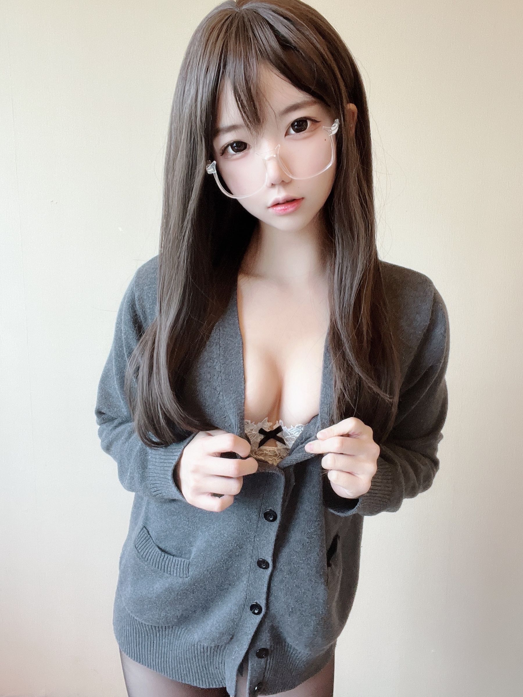 莉犬酱 – 黑丝白蕾丝 Cosplay-第47张