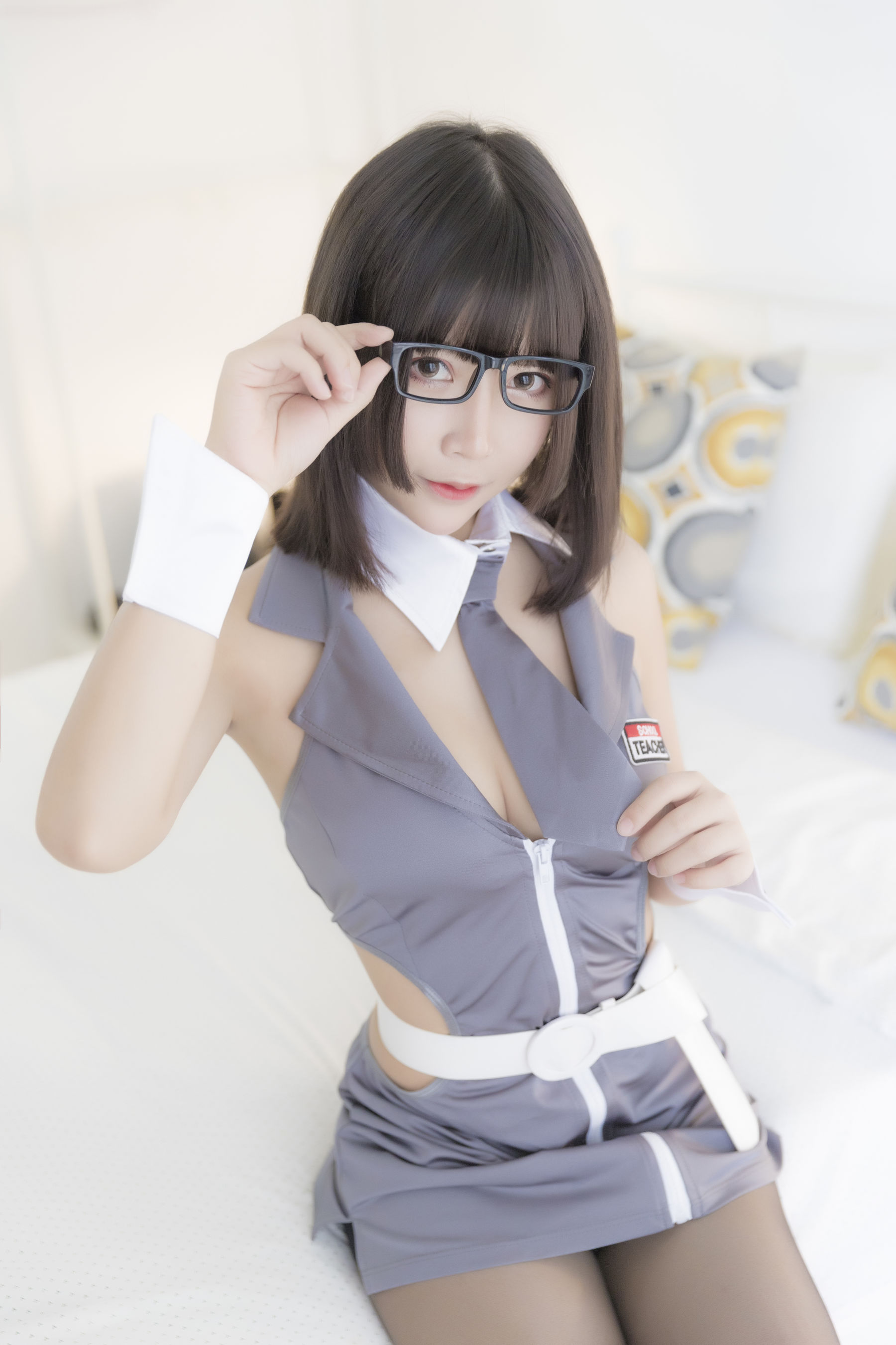二次元妹子抱走莫子aa 黑丝制服 Cosplay-第41张