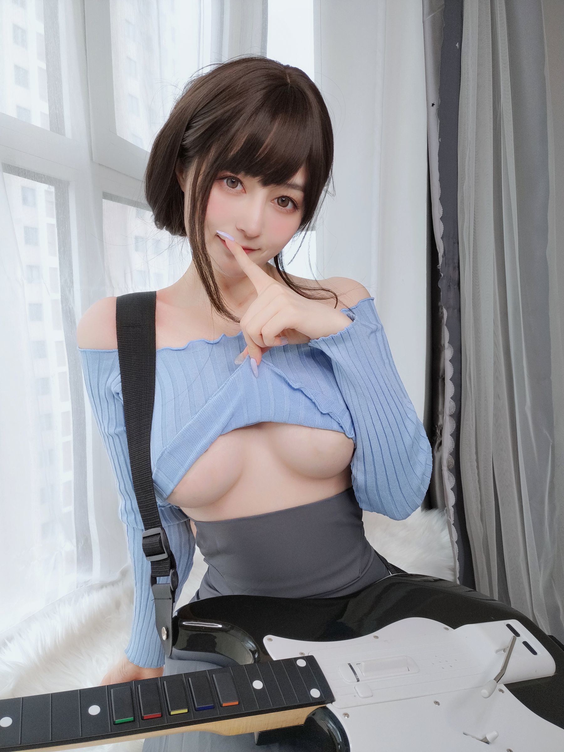 Coser小姐姐白银 – 吉他妹妹 Cosplay-第33张