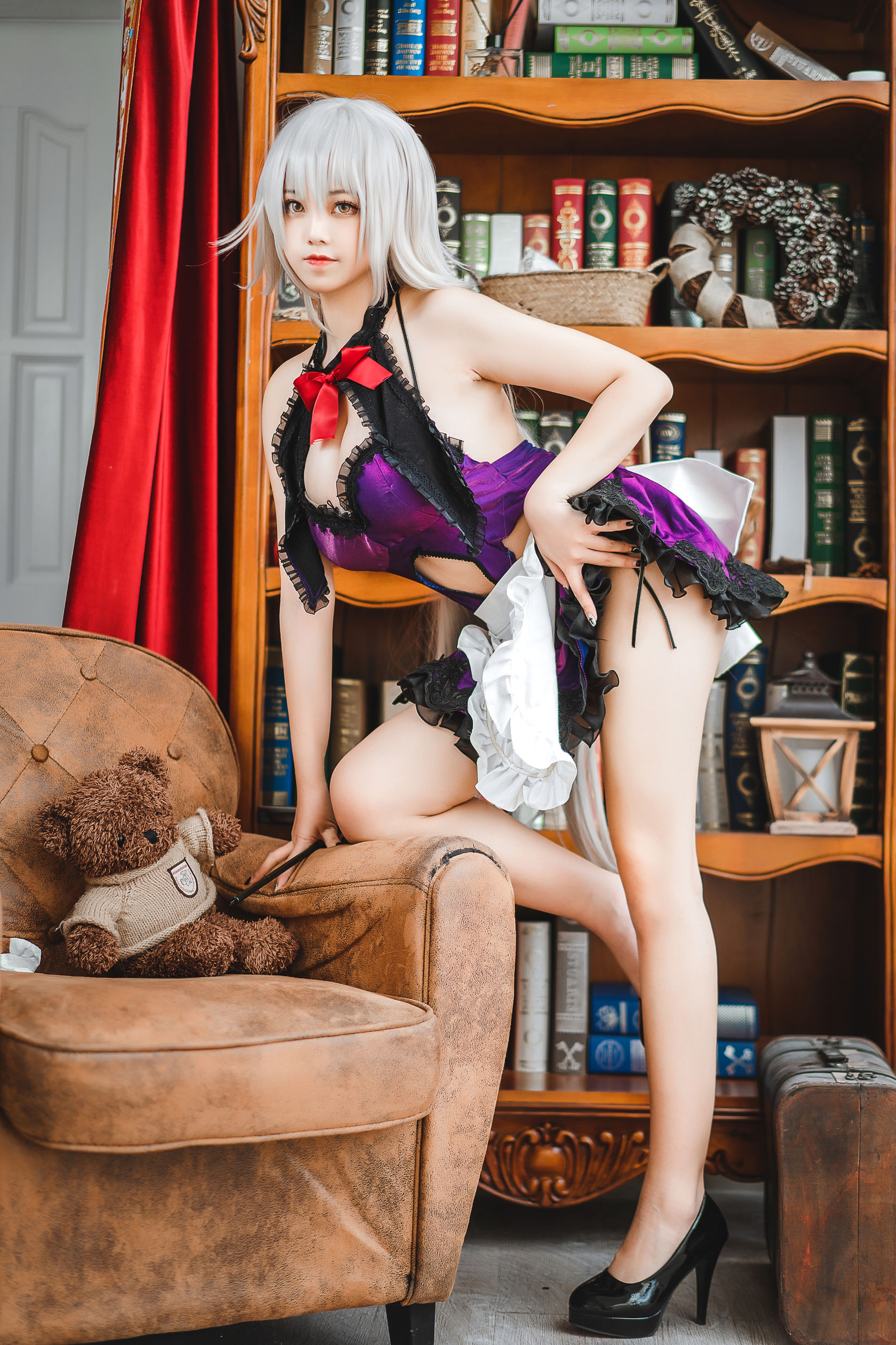 萌系小姐姐蜜汁猫裘 – 贞德女仆 Cosplay-第2张