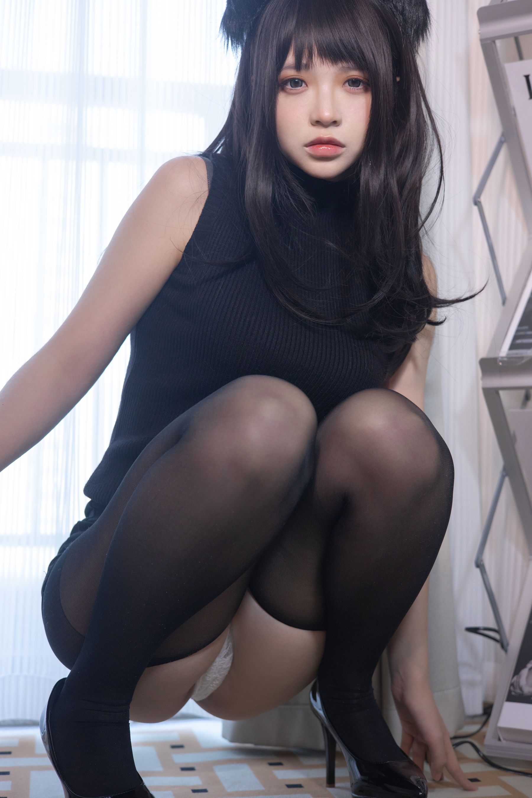 疯猫ss – 黑毛衣少女 Cosplay-第29张
