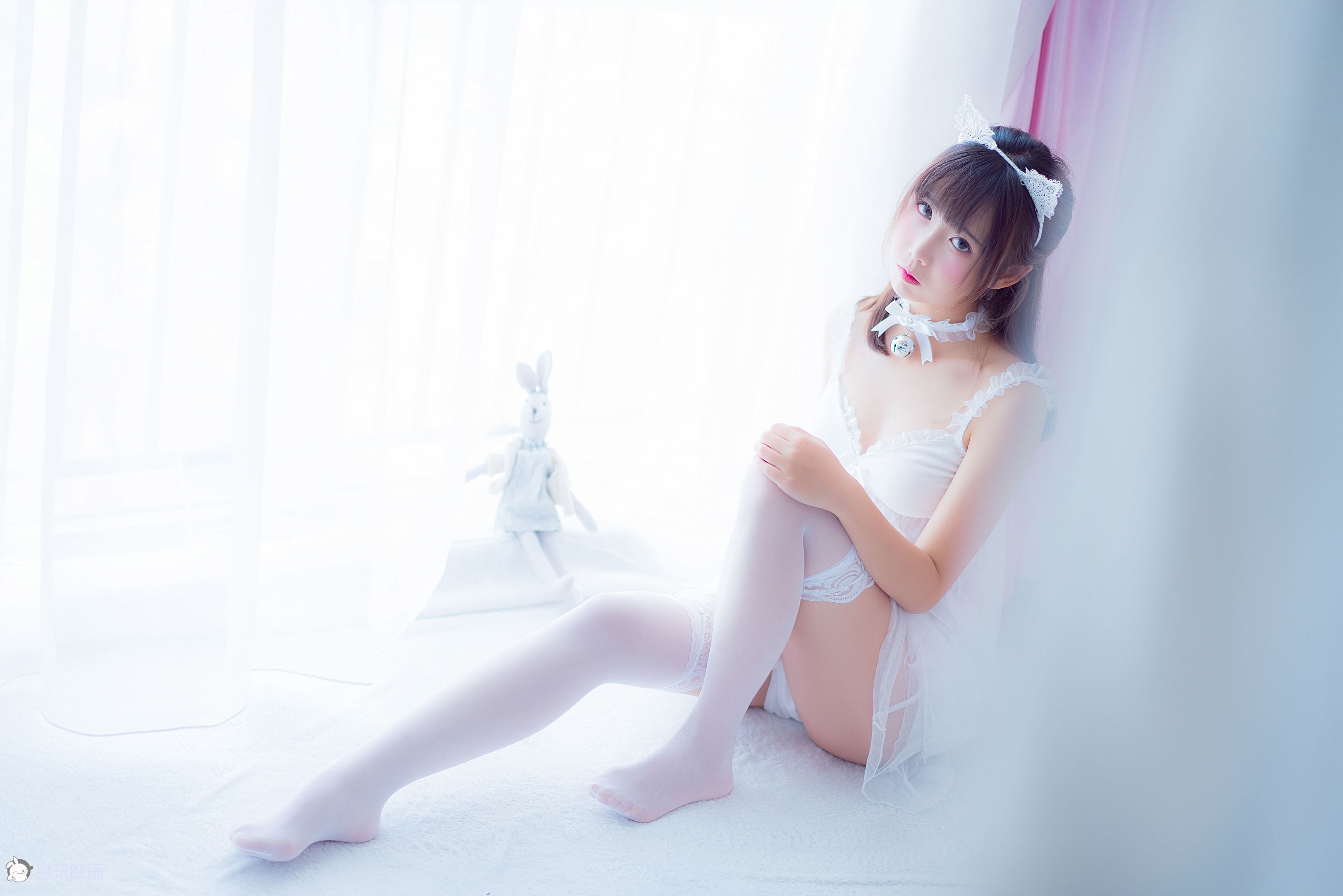 [萝莉COS] 面饼仙儿 – 吊带睡衣 Cosplay-第42张