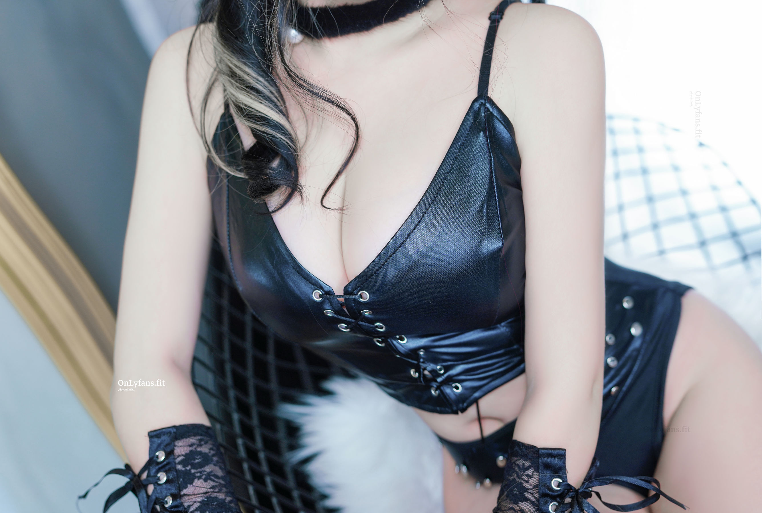 动漫博主恩田直幸 – 皮衣小狼 Cosplay-第39张