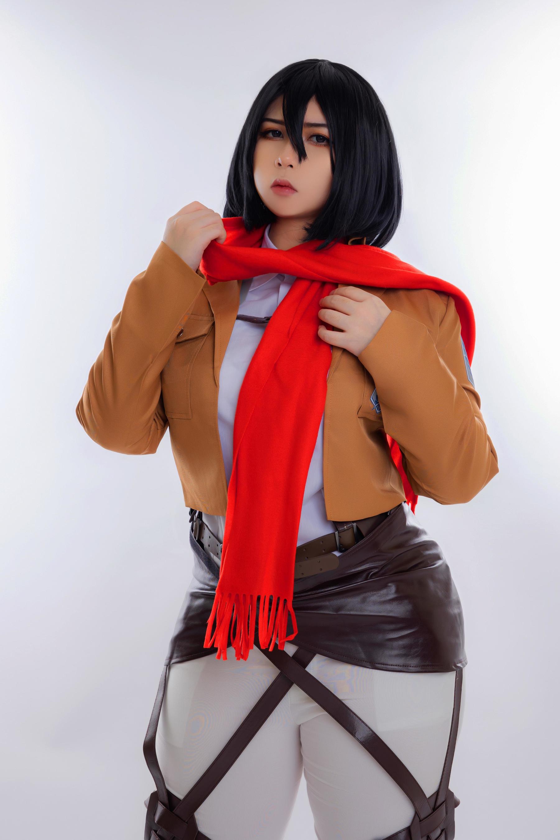 Uy Uy – Mikasa Cosplay-第1张
