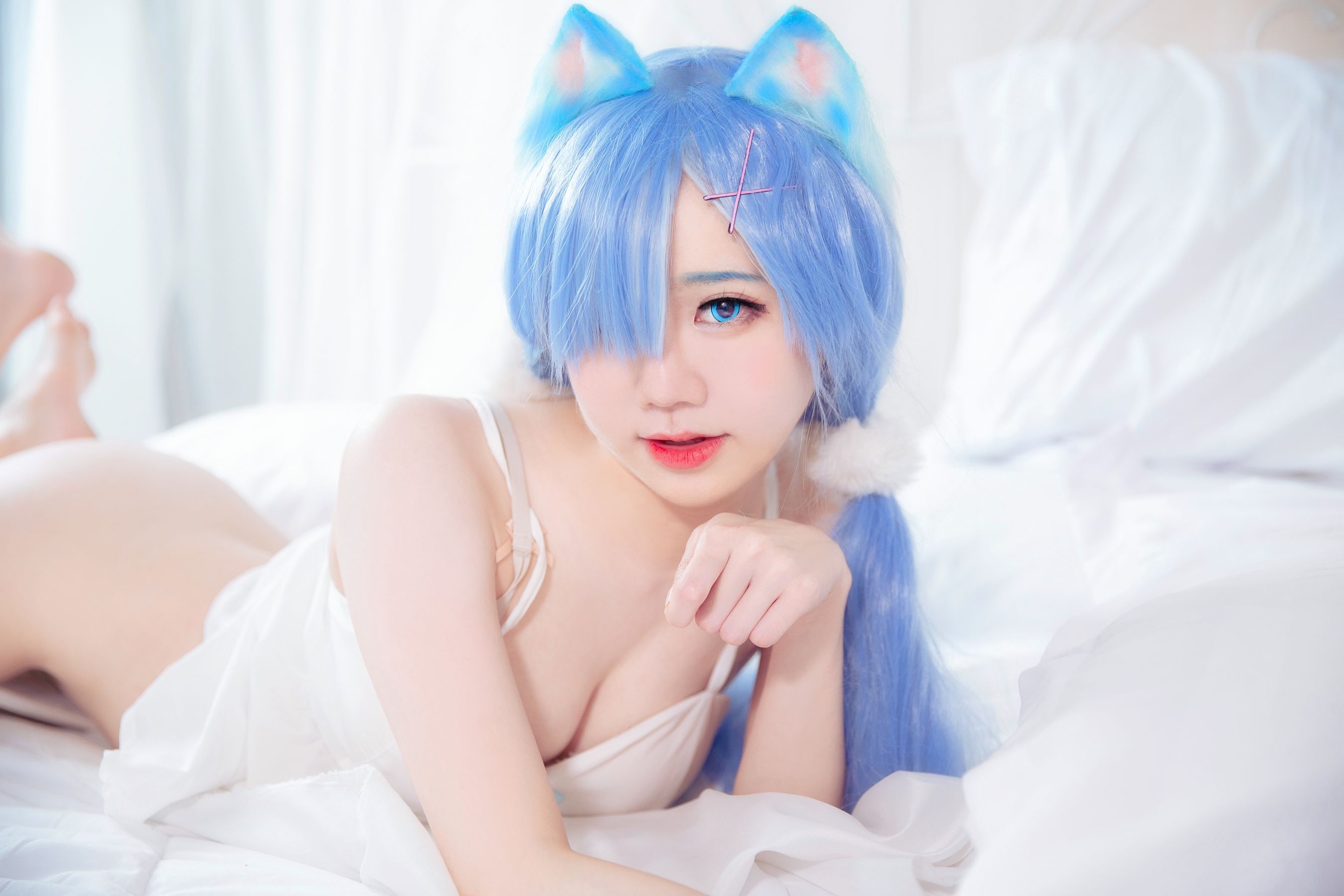 Sally Dorasnow – Rem White Kitty Cosplay-第42张