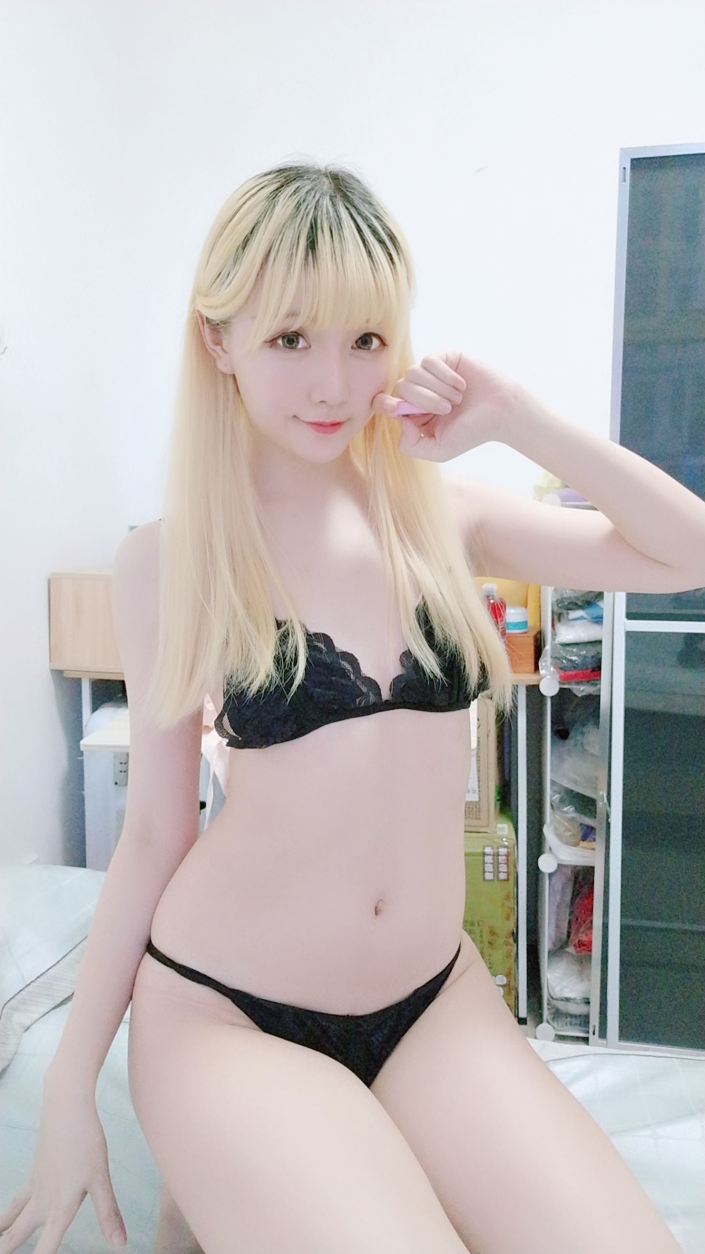 Coser小姐姐星之迟迟 黑制服 Cosplay-第53张