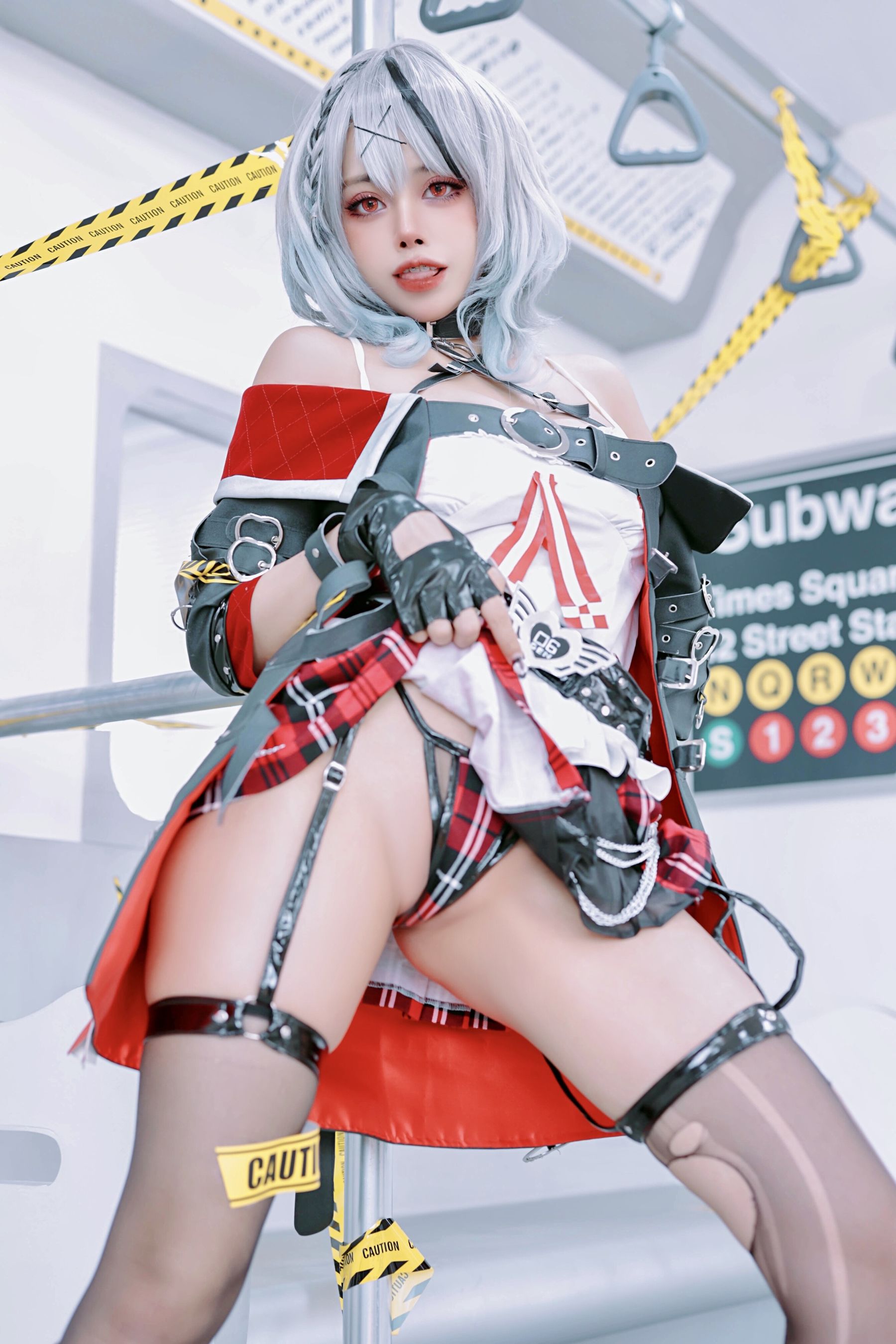 日本性感萝莉Byoru – Sakamata Chloe Cosplay-第86张