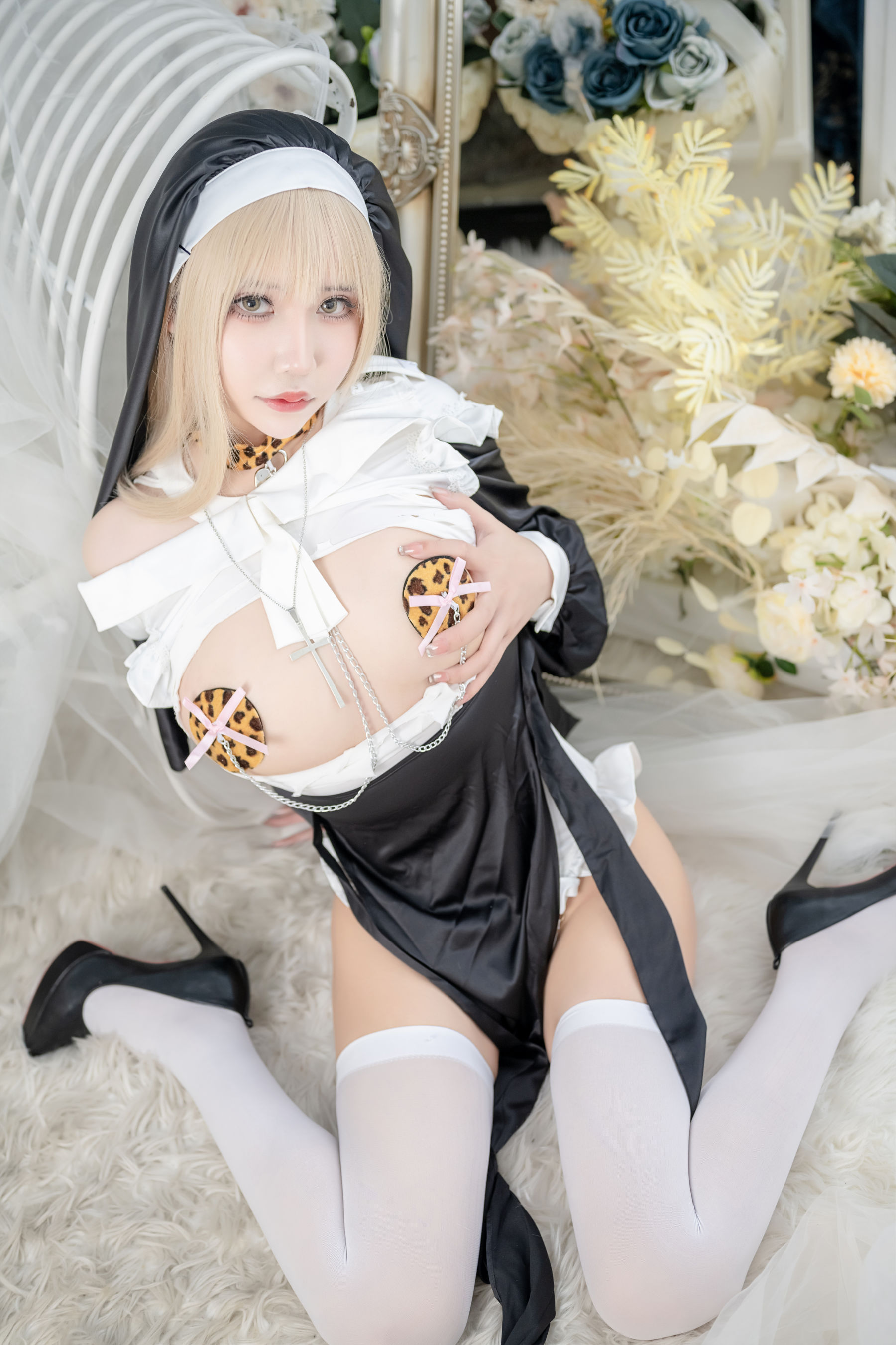 二次元妹子抱走莫子aa – 生日特辑 修女 Cosplay-第43张