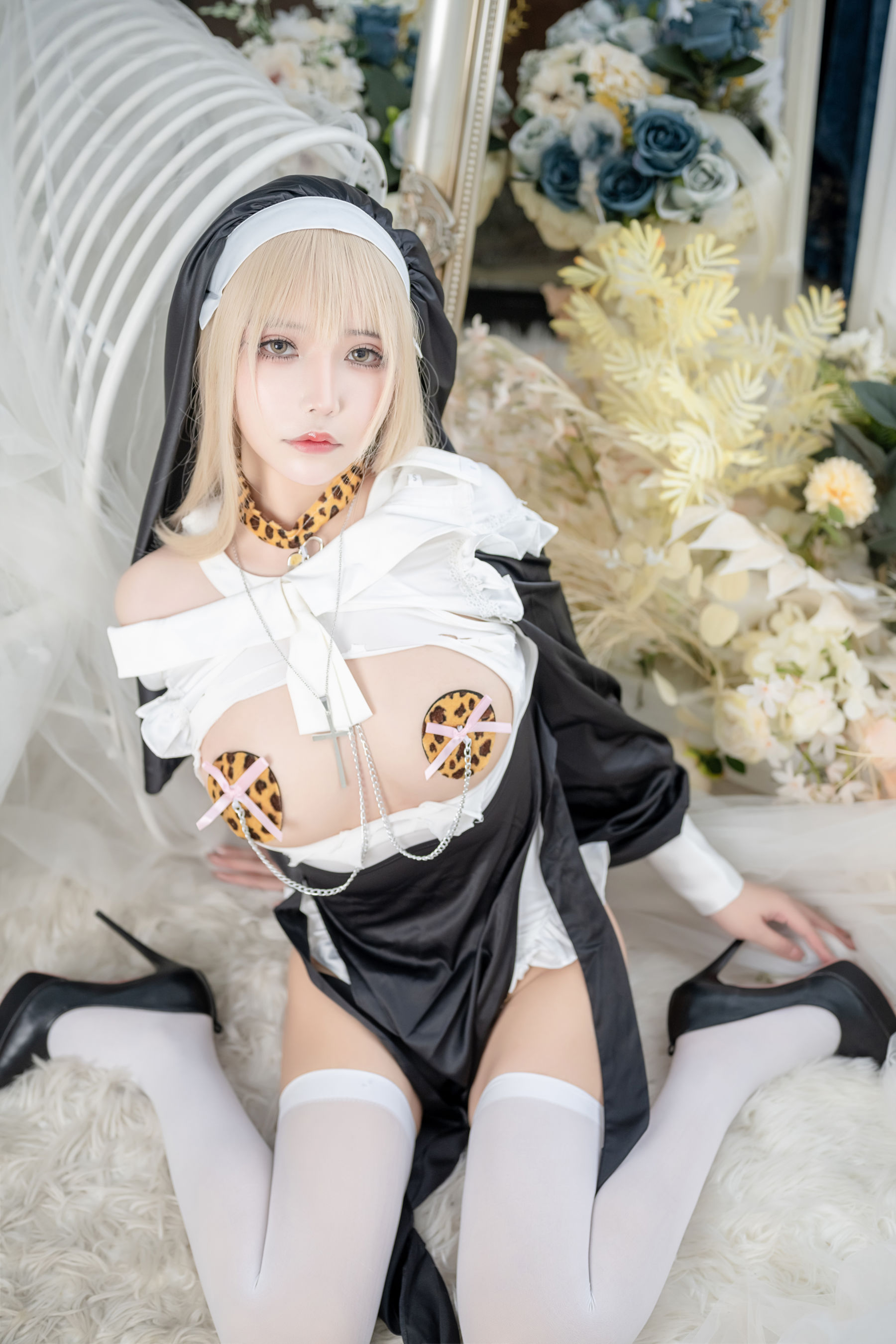 二次元妹子抱走莫子aa – 生日特辑 修女 Cosplay-第42张