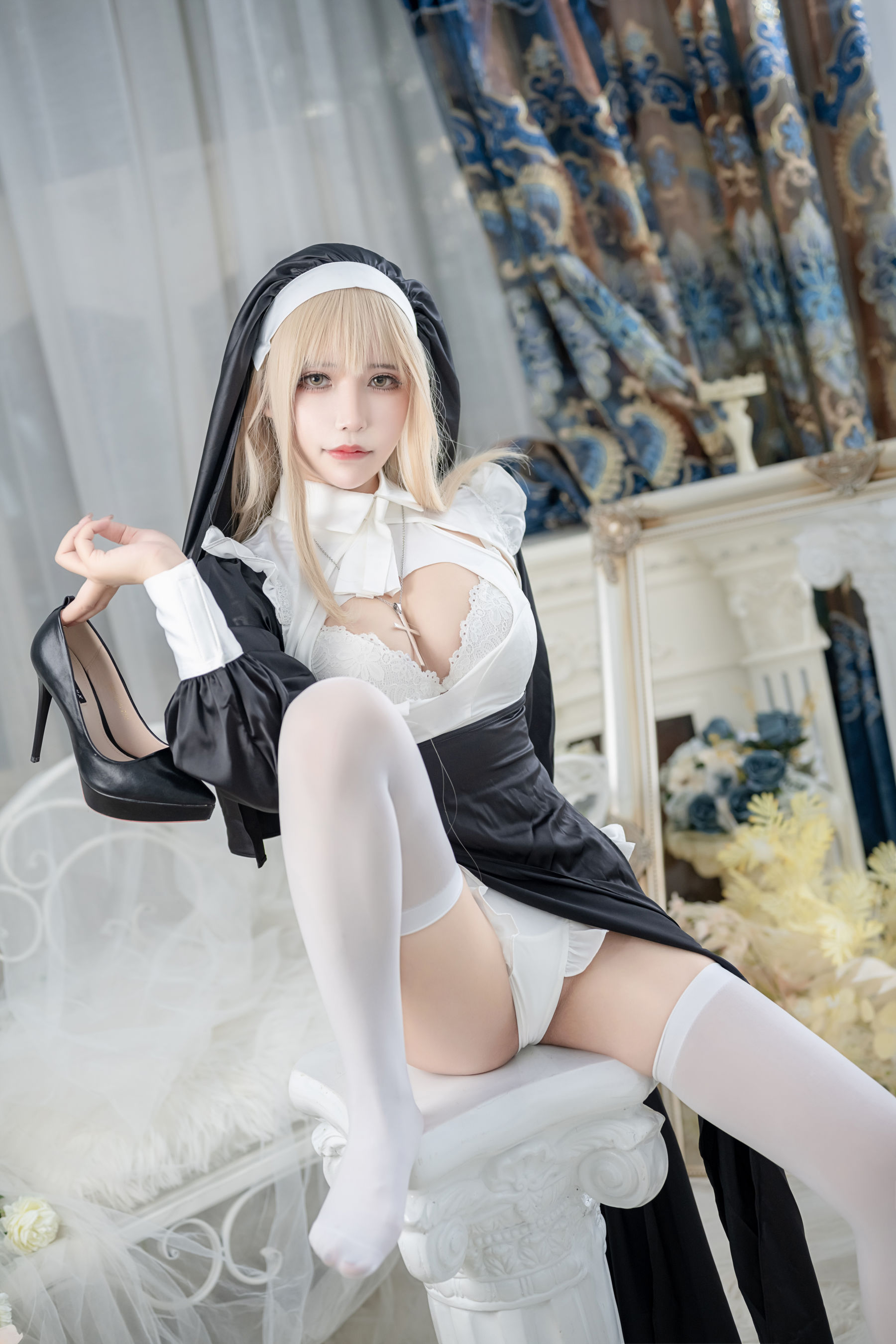 二次元妹子抱走莫子aa – 生日特辑 修女 Cosplay-第41张