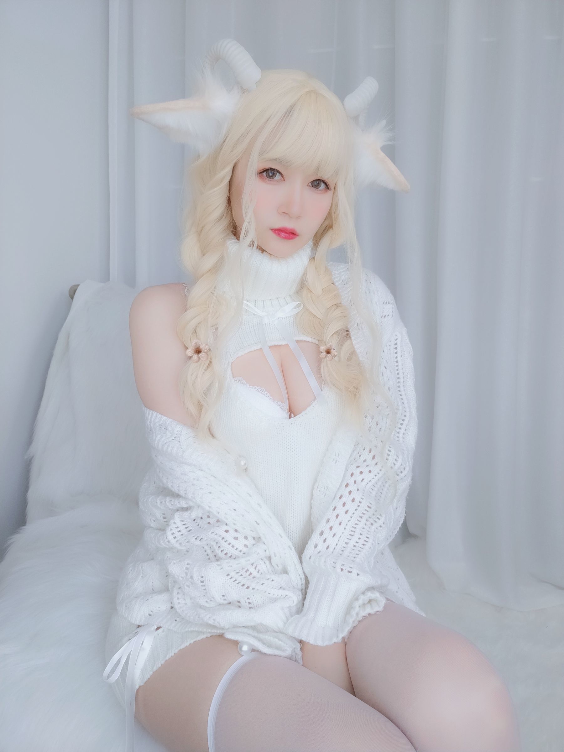 Coser小姐姐白银 – 小白羊 Cosplay-第111张