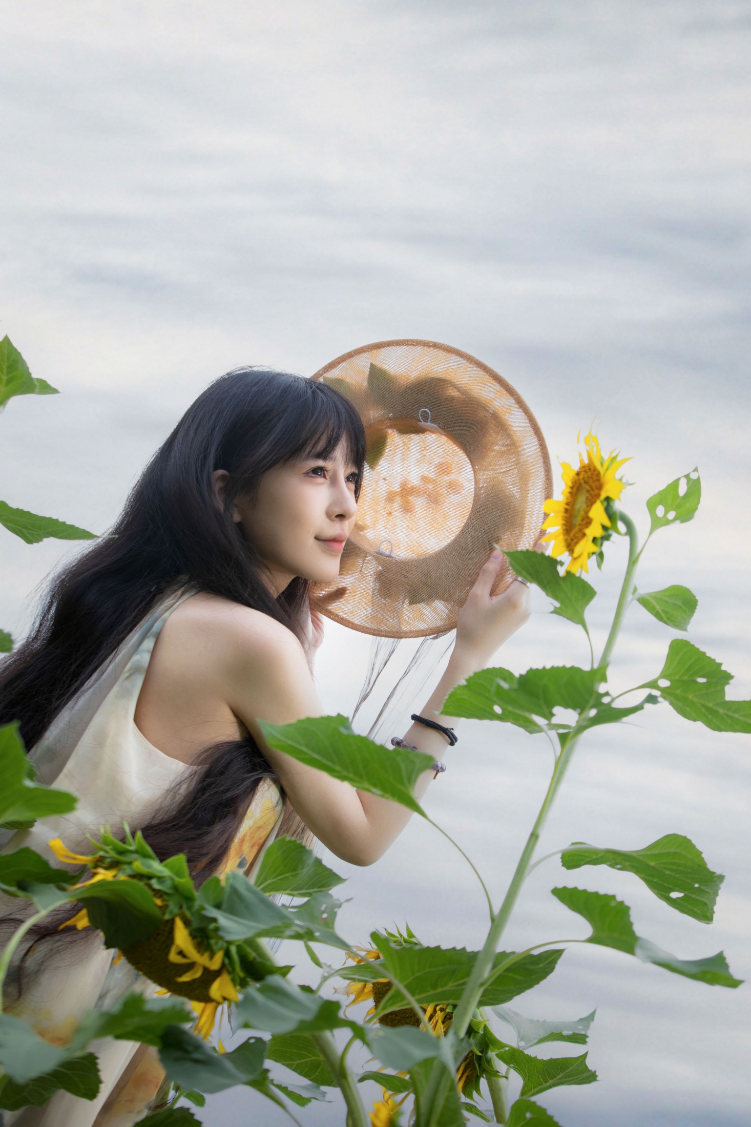 叶子 – 《向日葵少女》[12P] 插图1